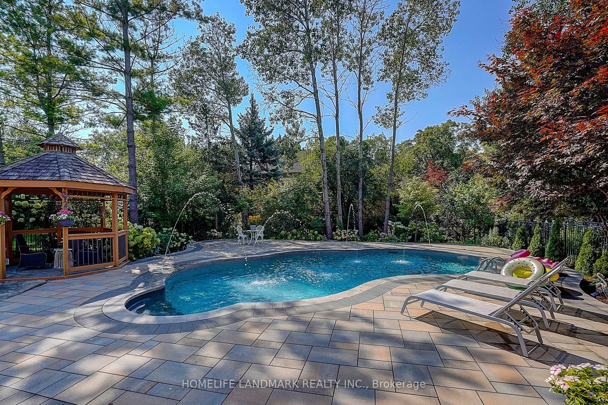 1061 Nellie Little Crescent