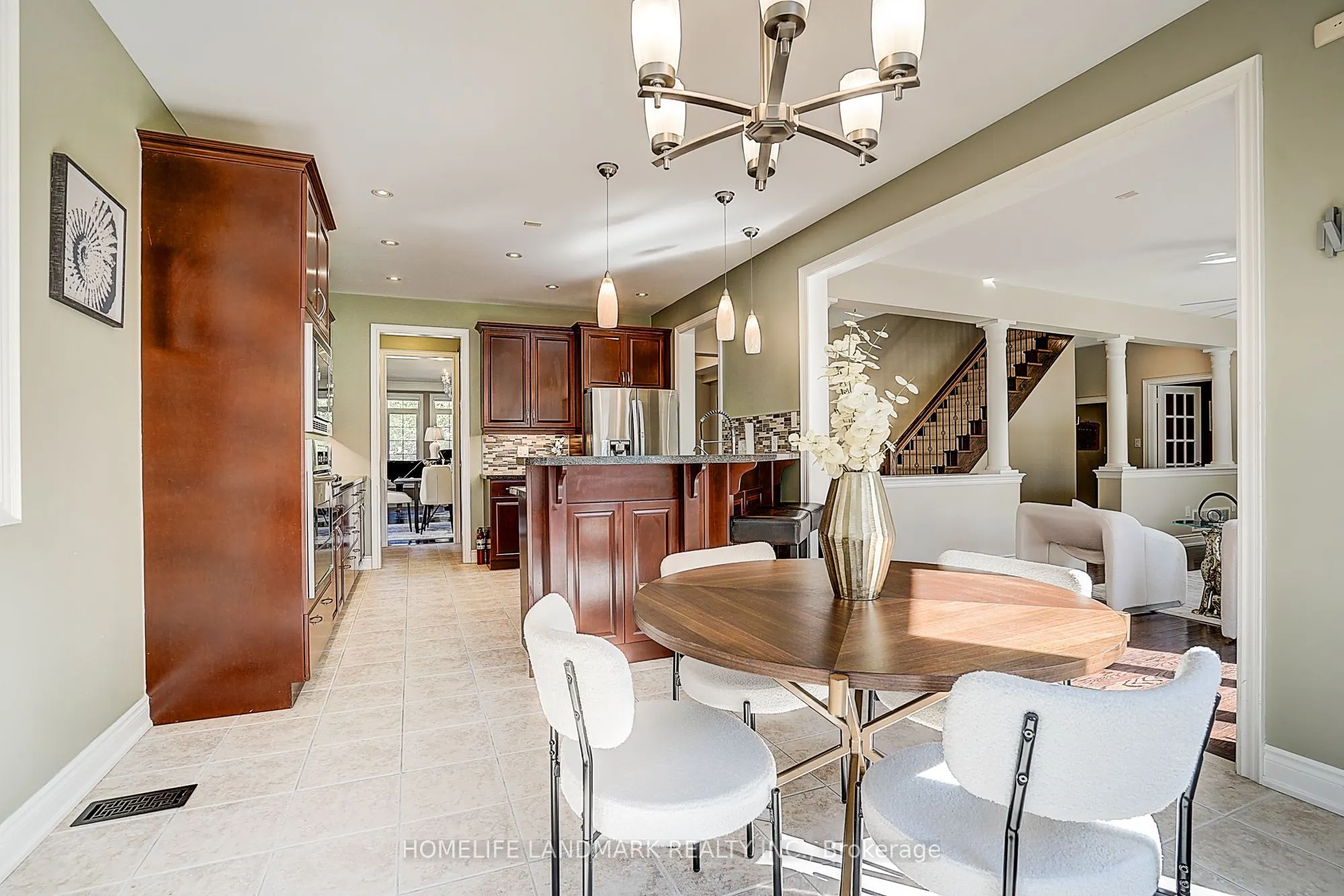1061 Nellie Little Crescent