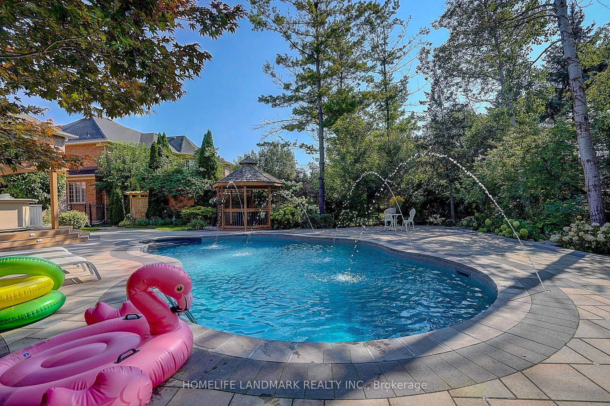 1061 Nellie Little Crescent