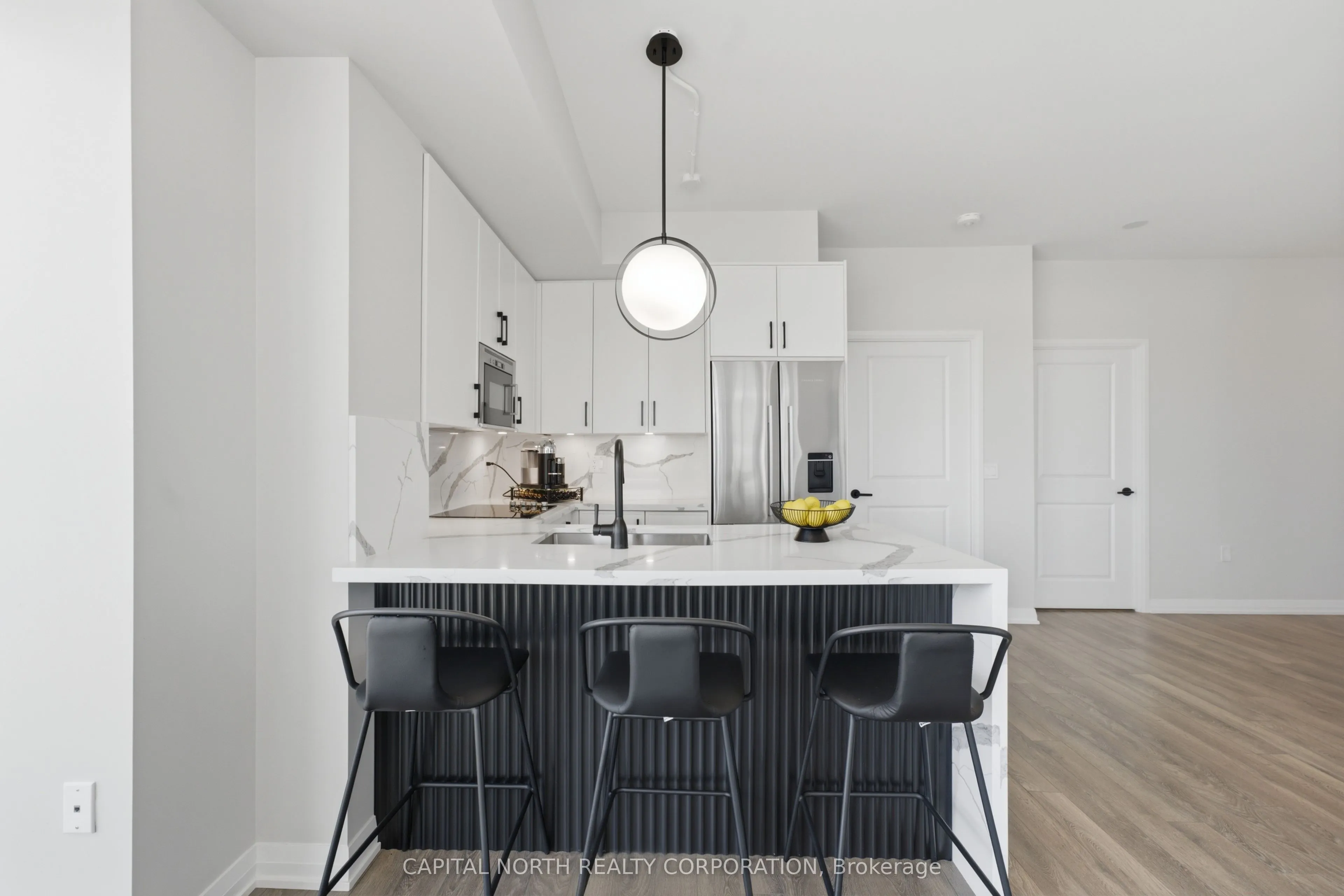 99 Eagle Rock Way #405