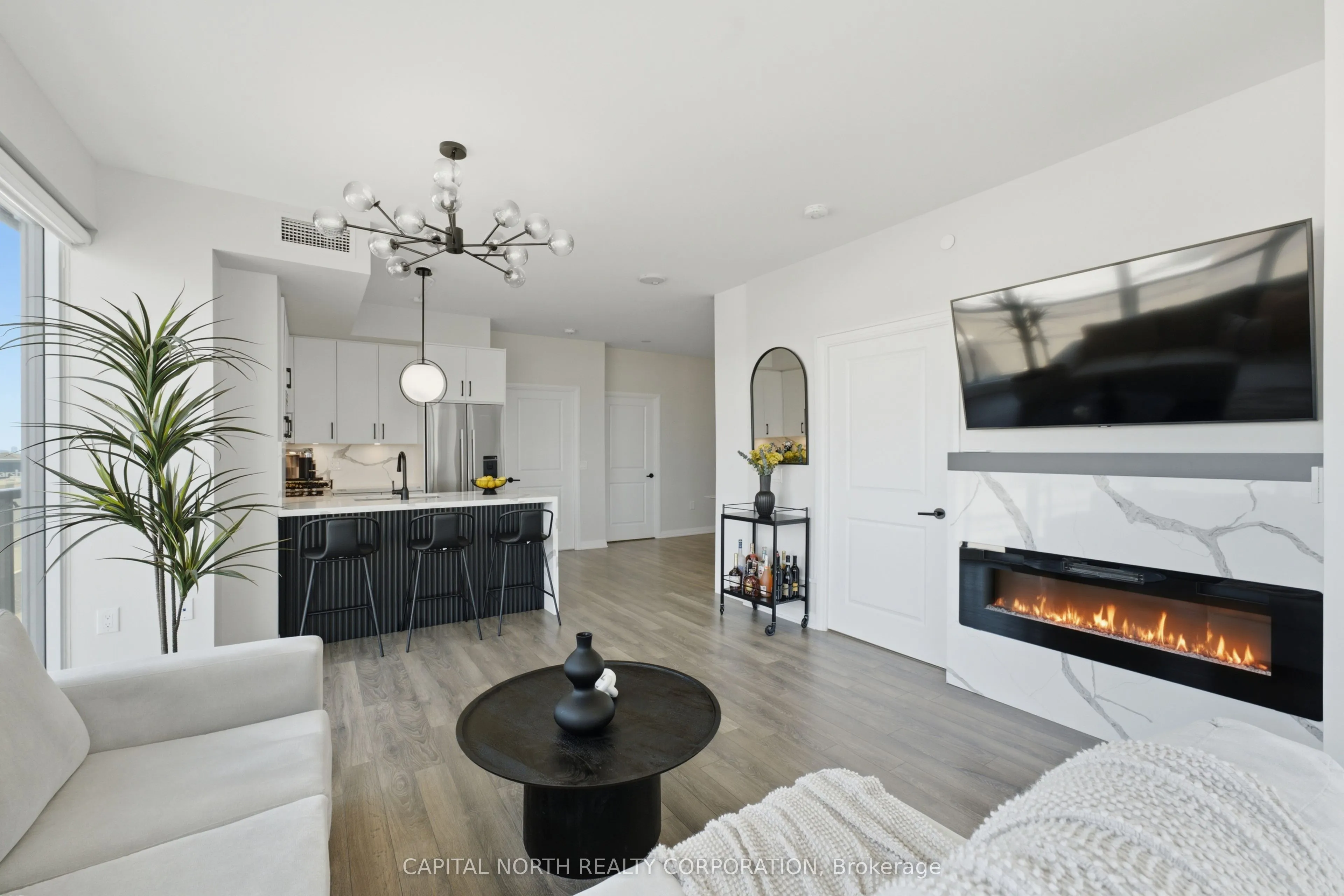 99 Eagle Rock Way #405