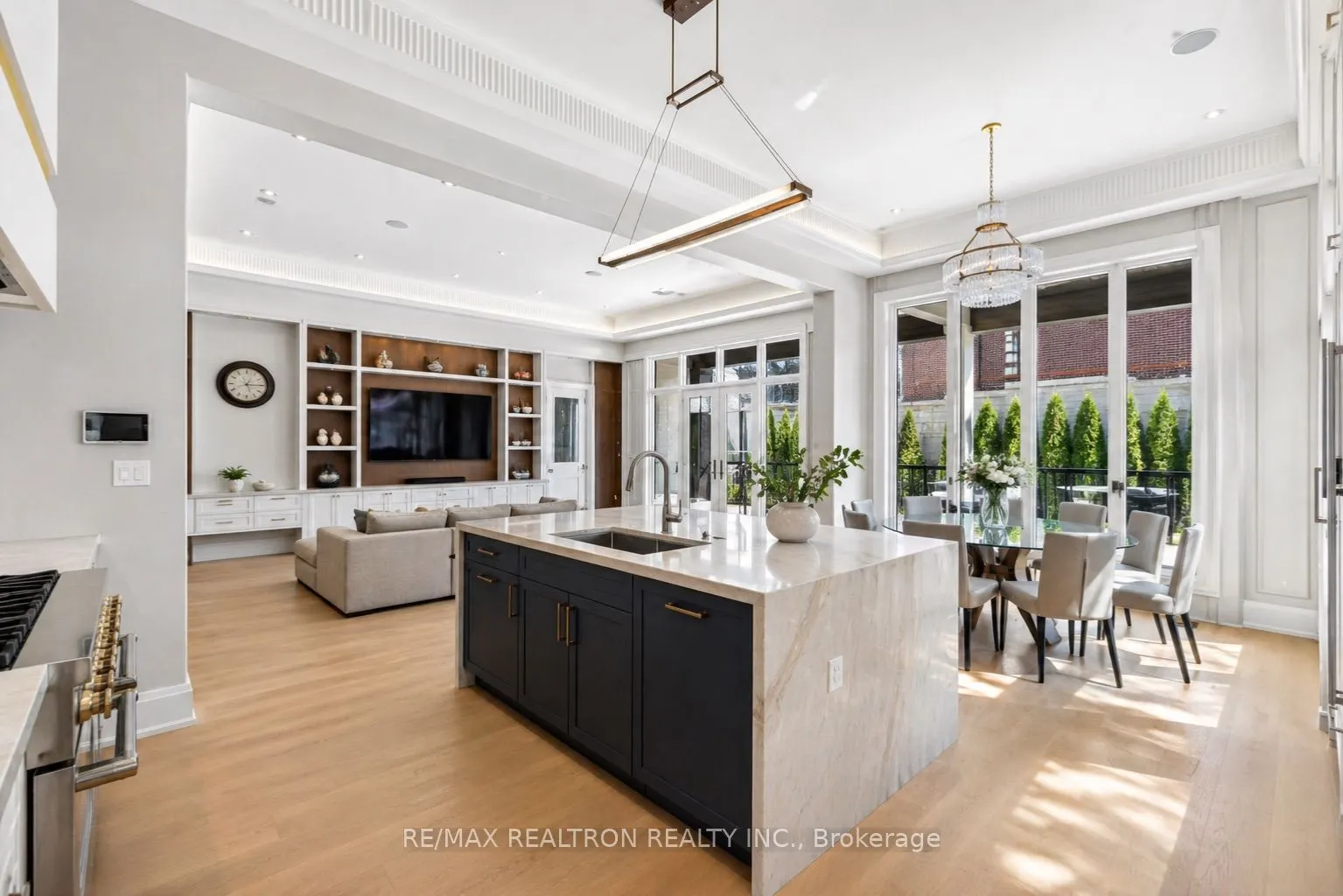 17 Pebblelane Court