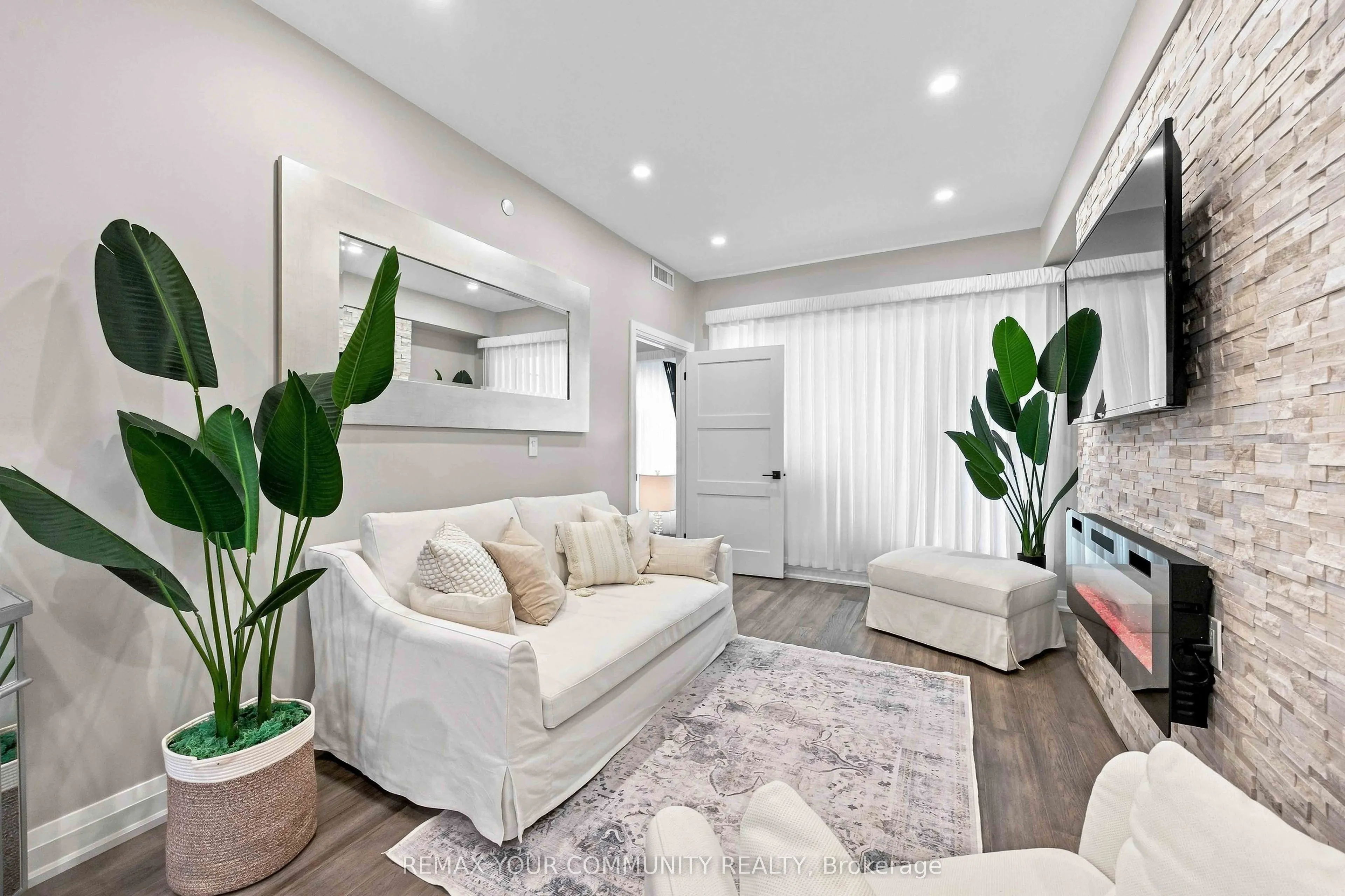 555 William Graham Drive #238