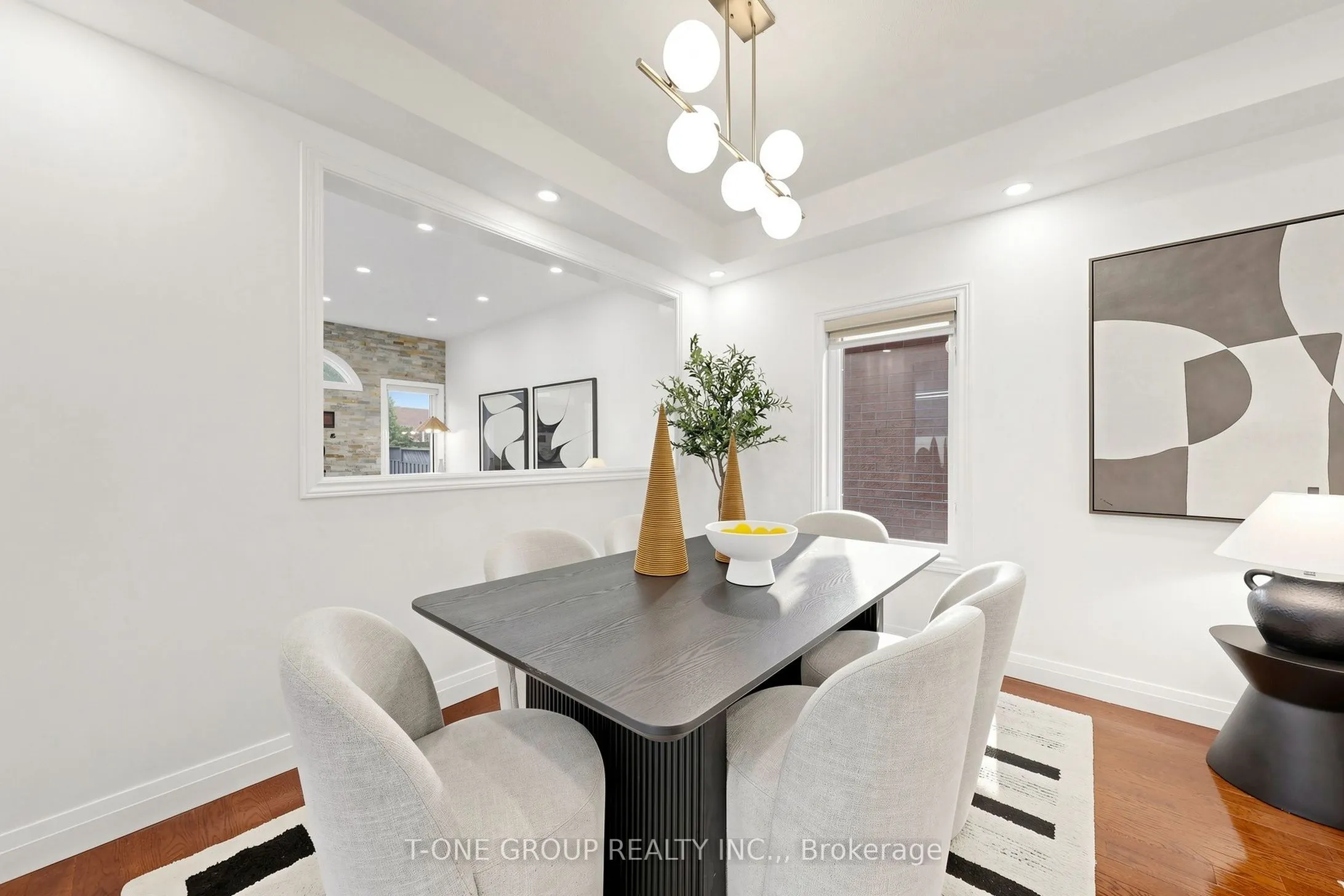 87 Serene Way