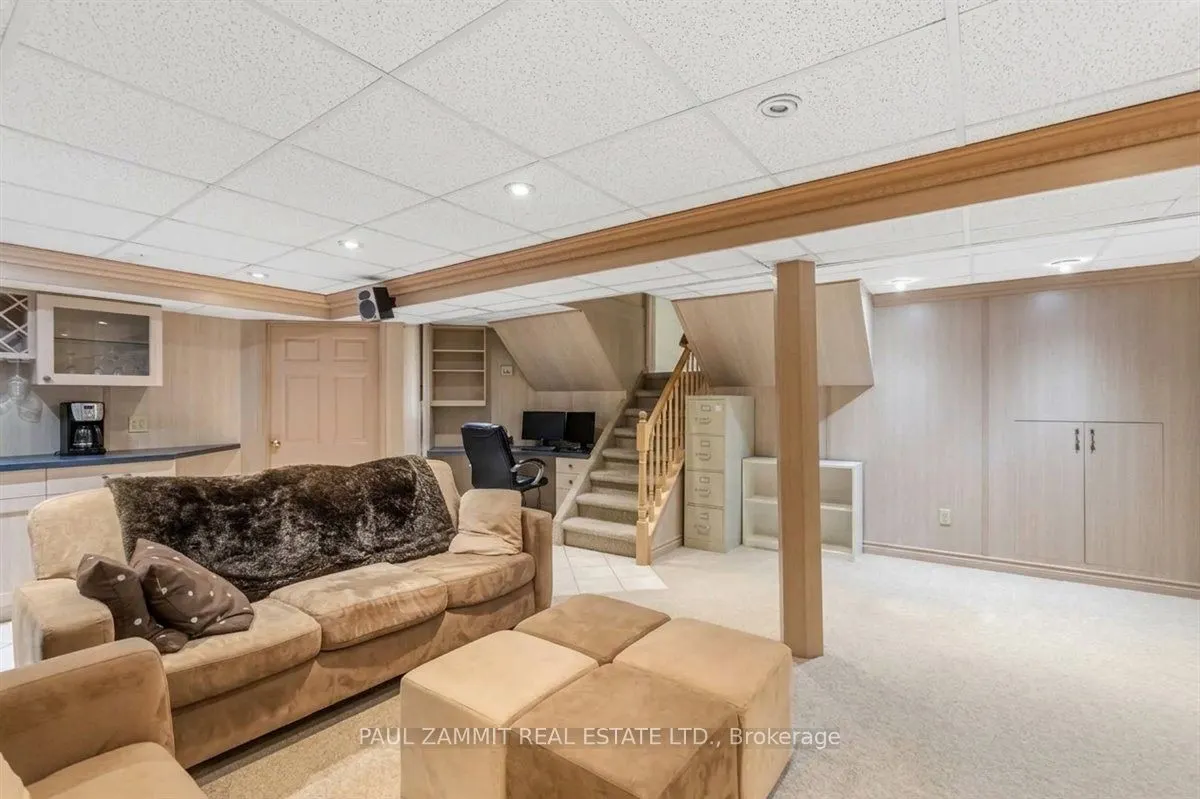 67 Dawn Hill Trail