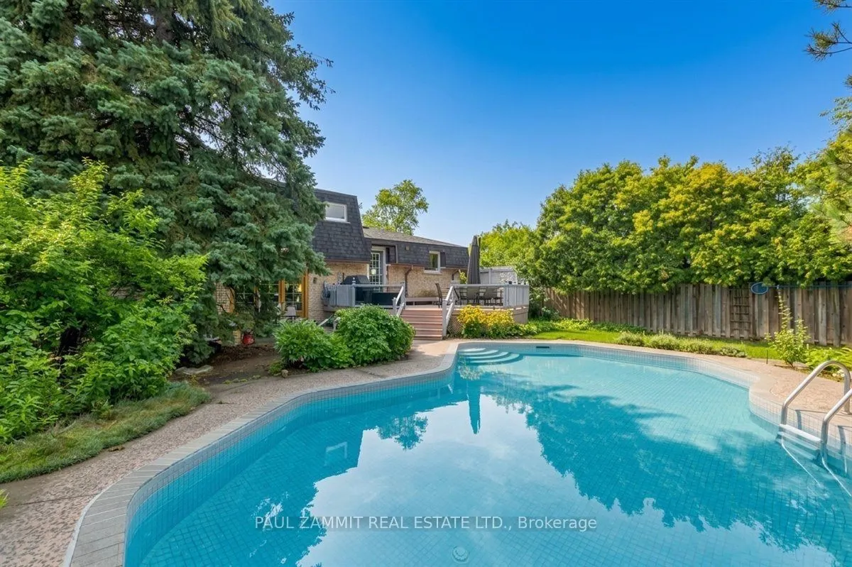 67 Dawn Hill Trail