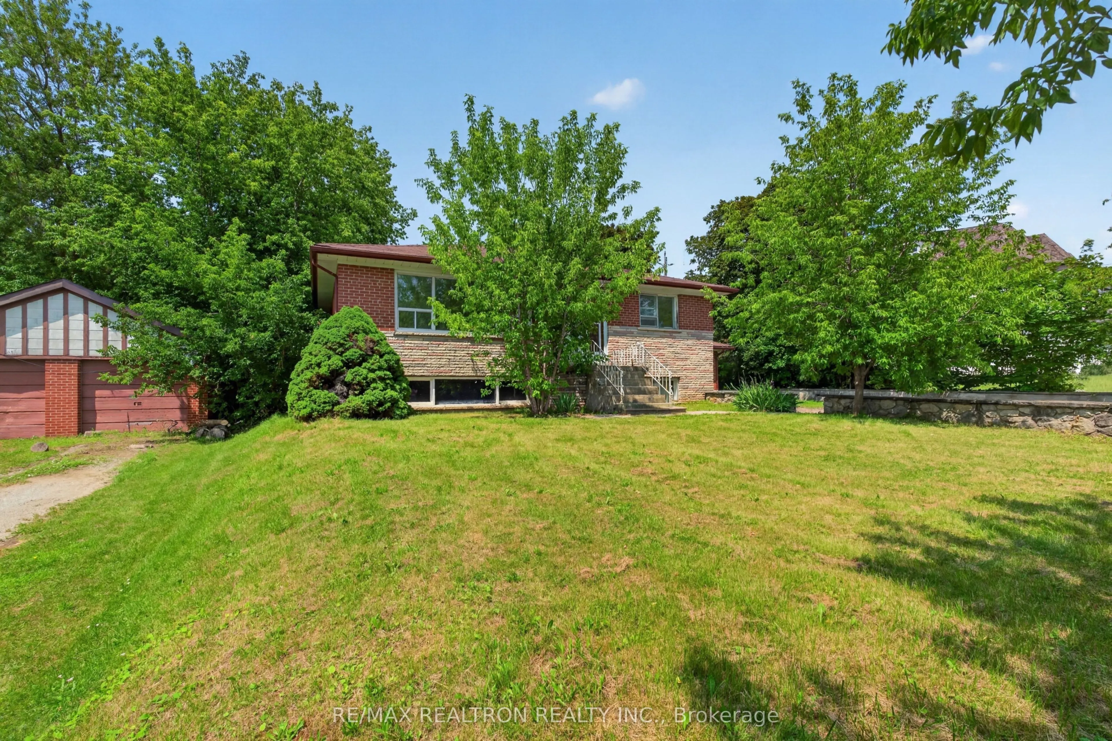 108 Garden Avenue