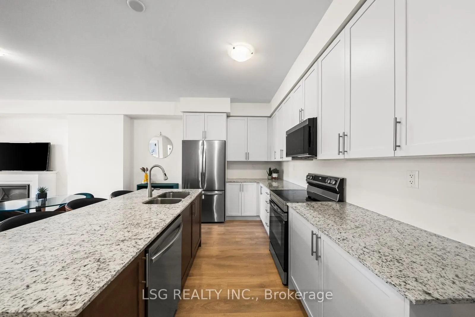 153 Blick Crescent