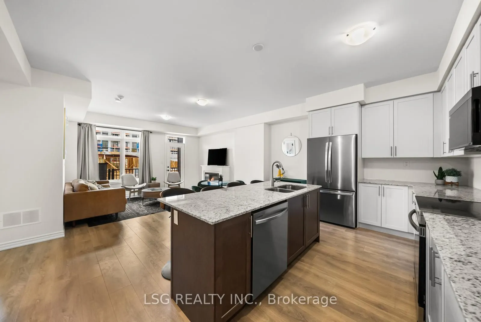 153 Blick Crescent