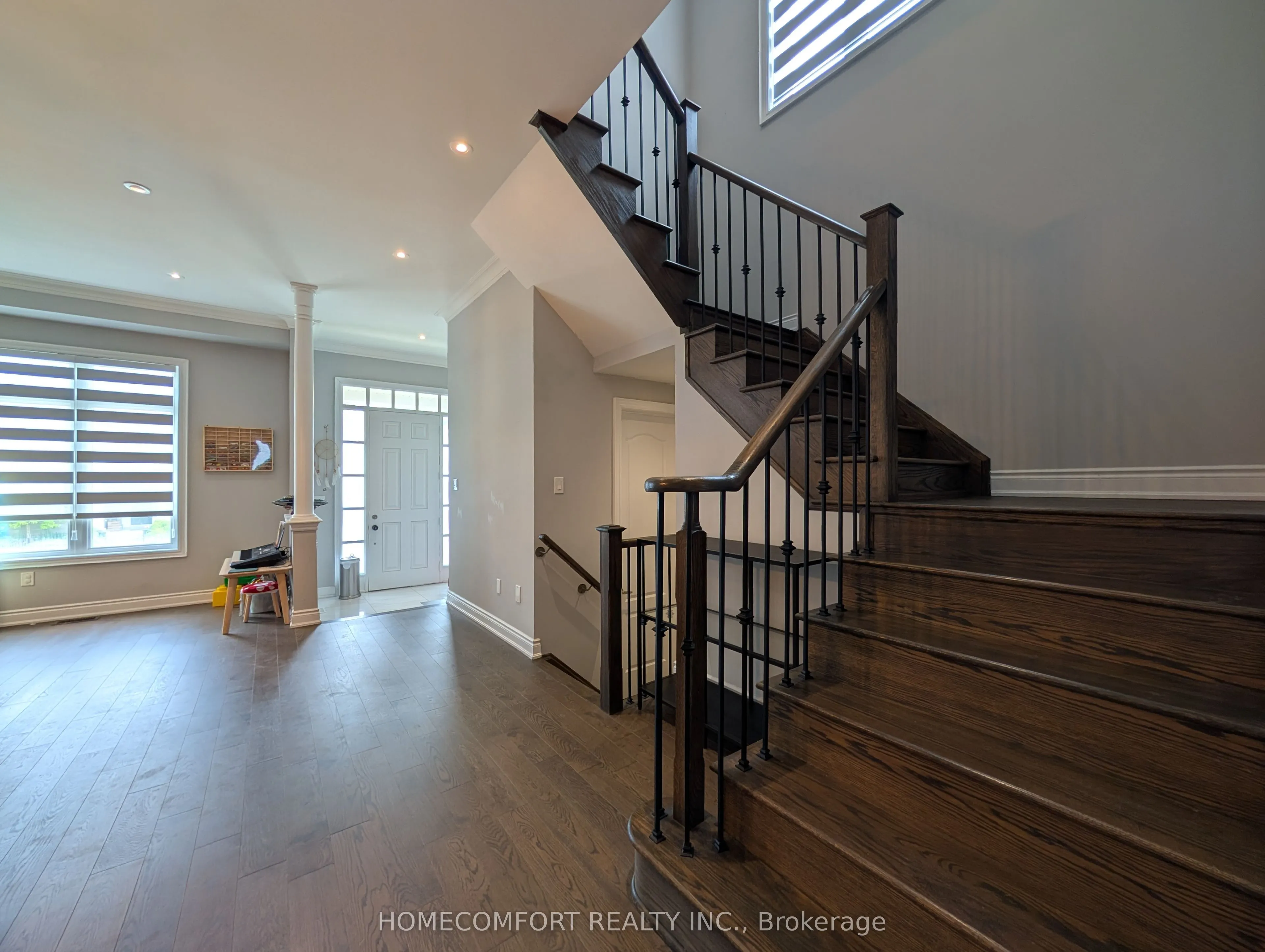 230 Paradelle Drive