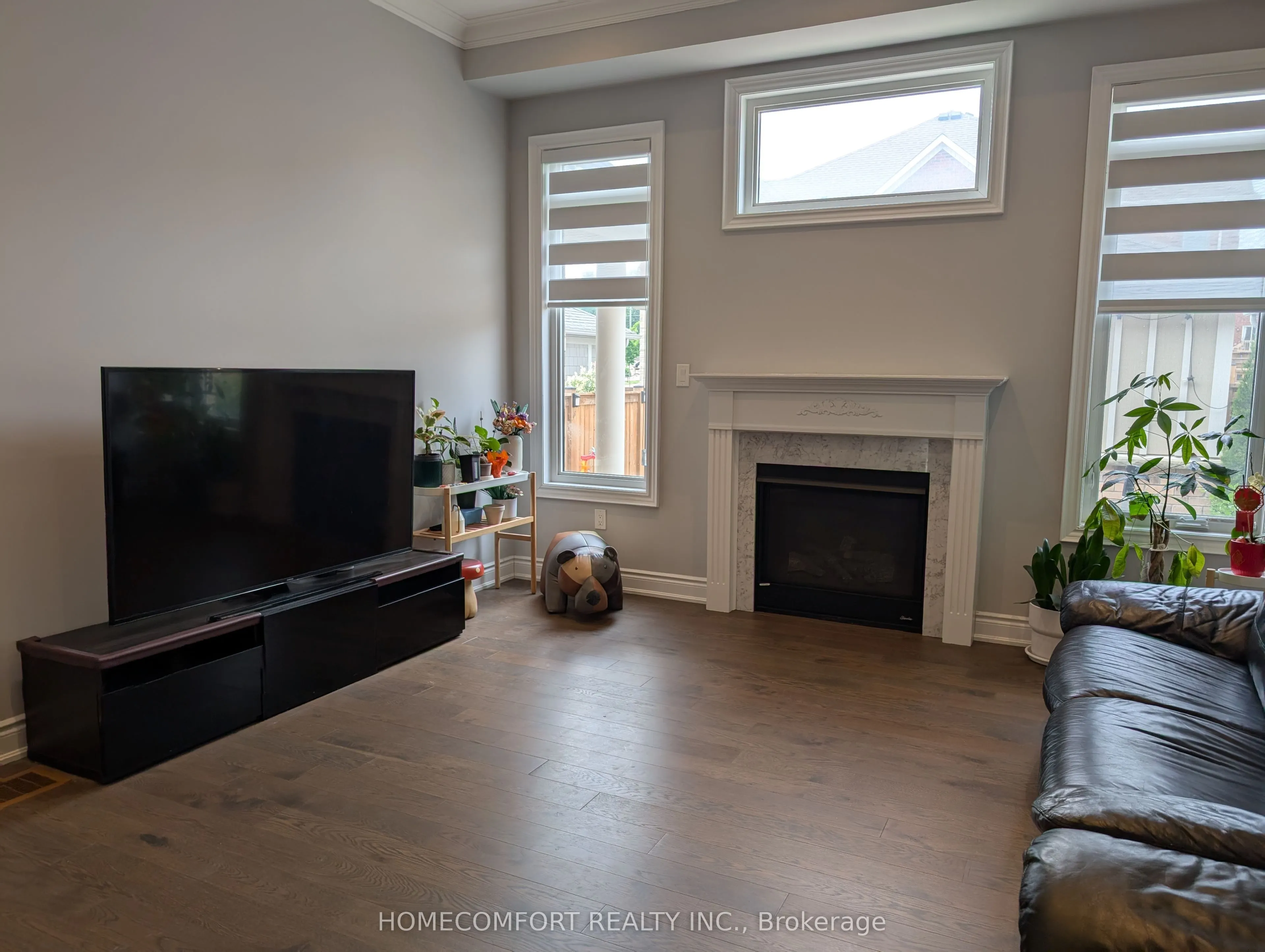 230 Paradelle Drive