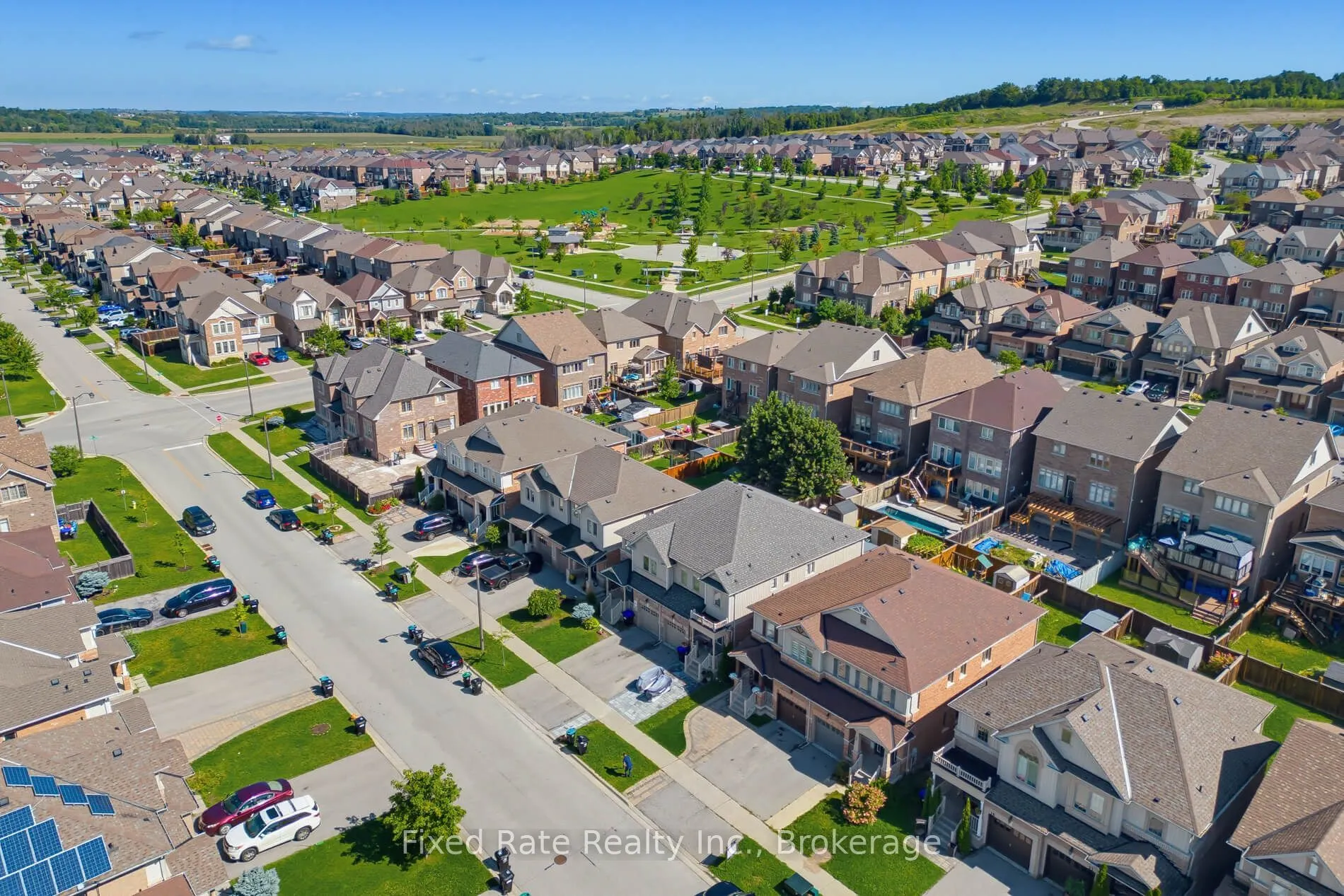 15 Hoard Avenue S