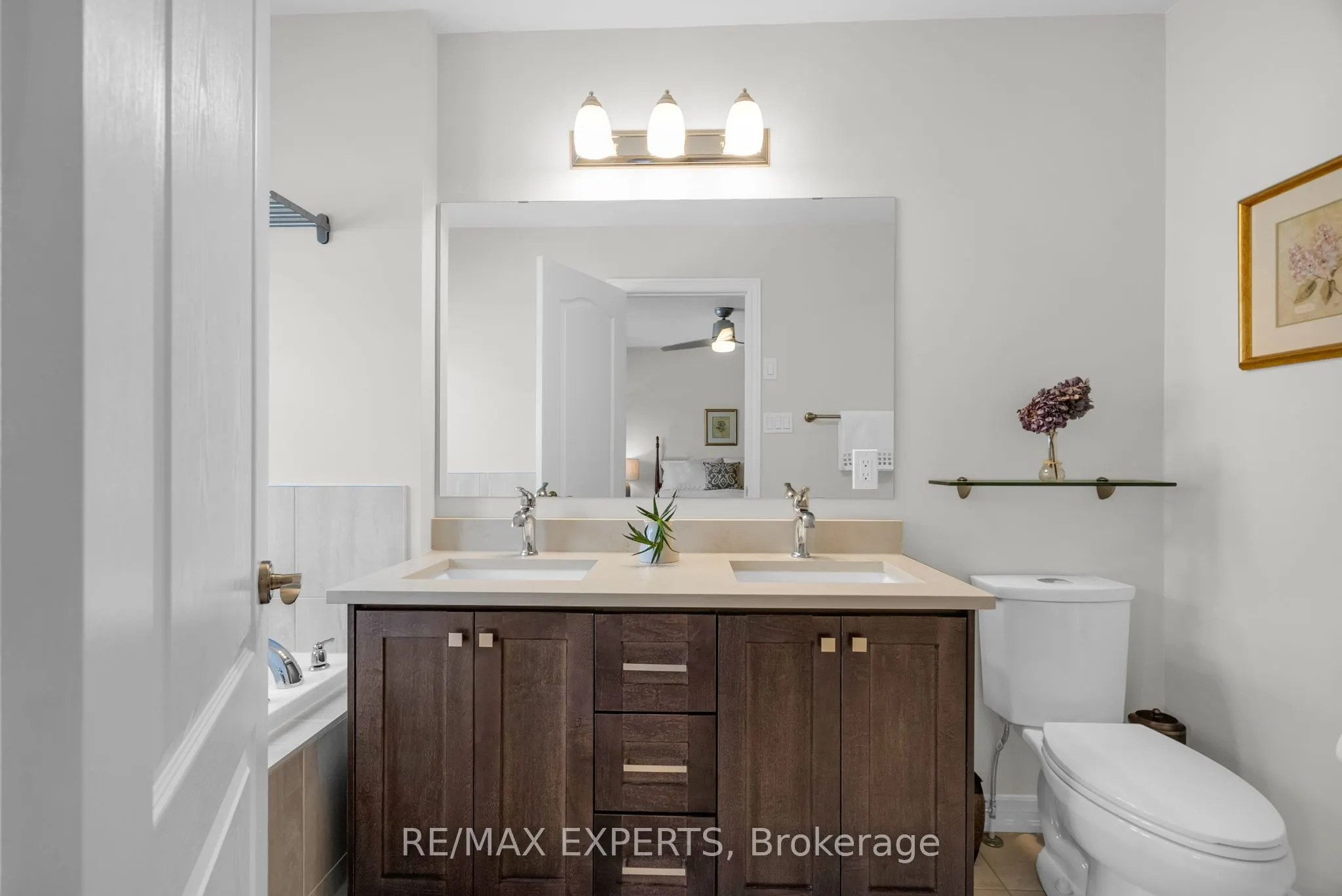 92 Robb Thompson Road