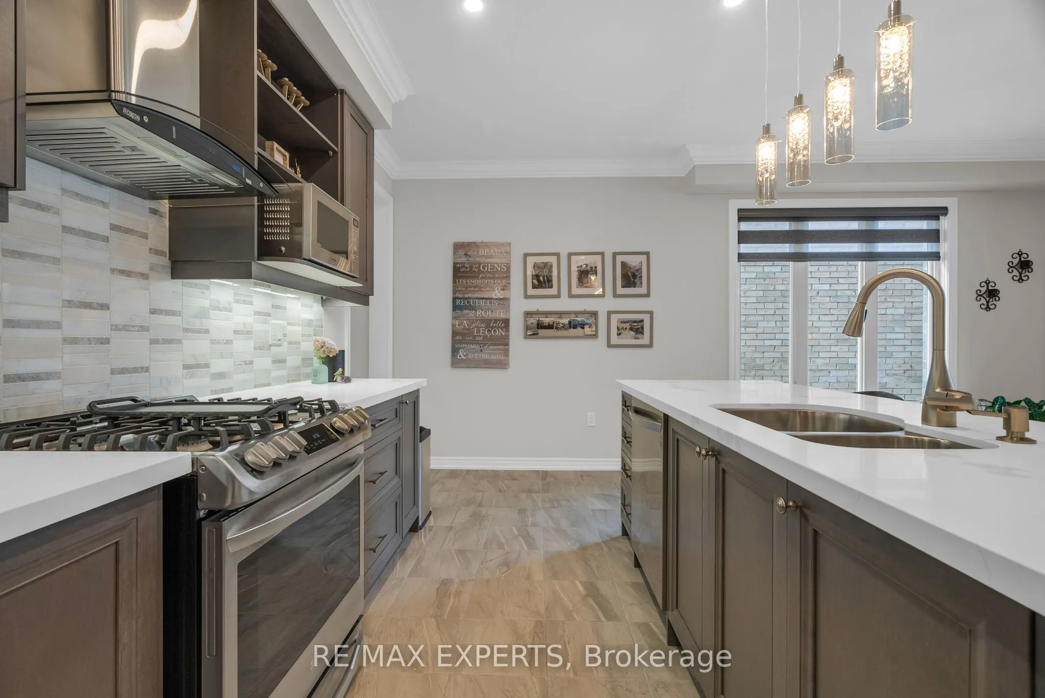 92 Robb Thompson Road