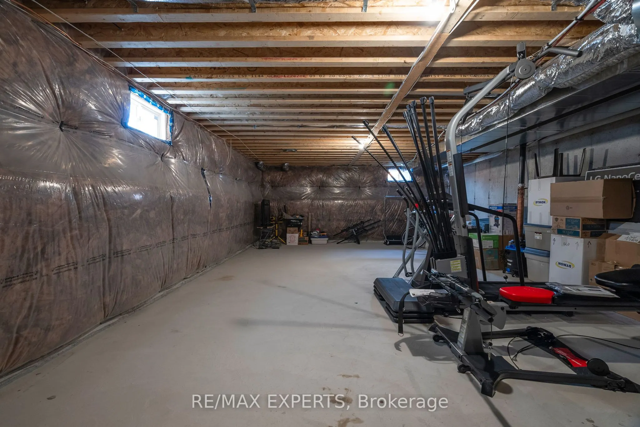 92 Robb Thompson Road