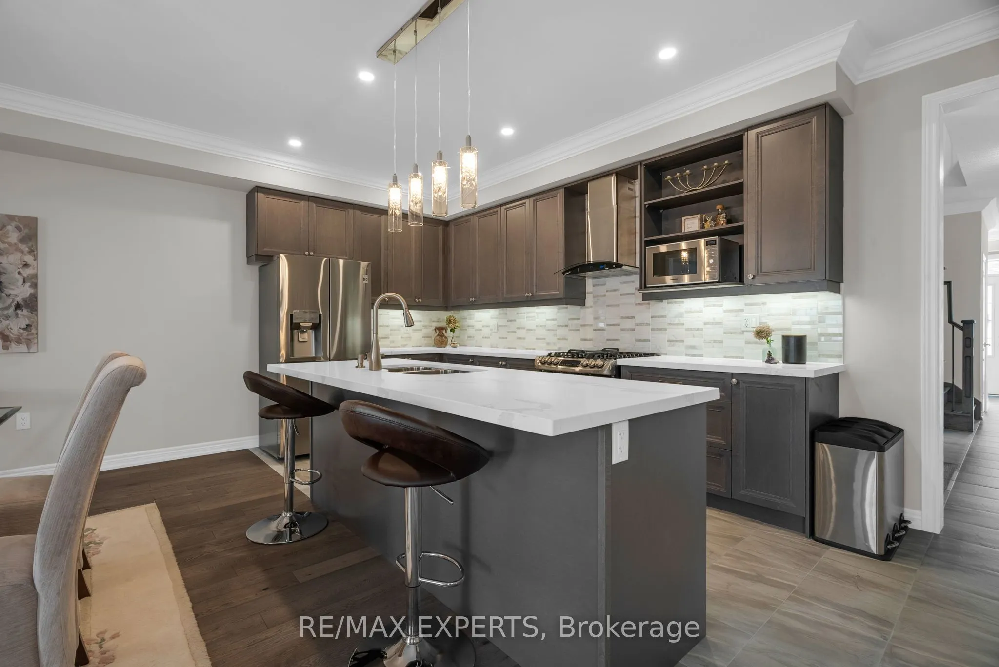 92 Robb Thompson Road