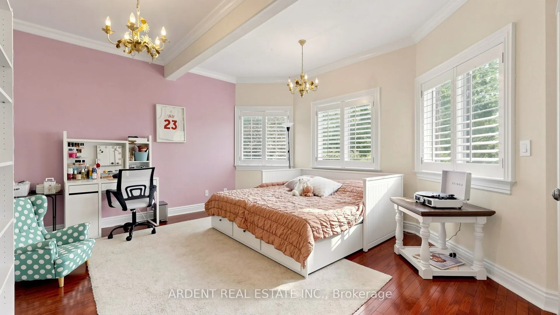 156 Willow Farm Lane