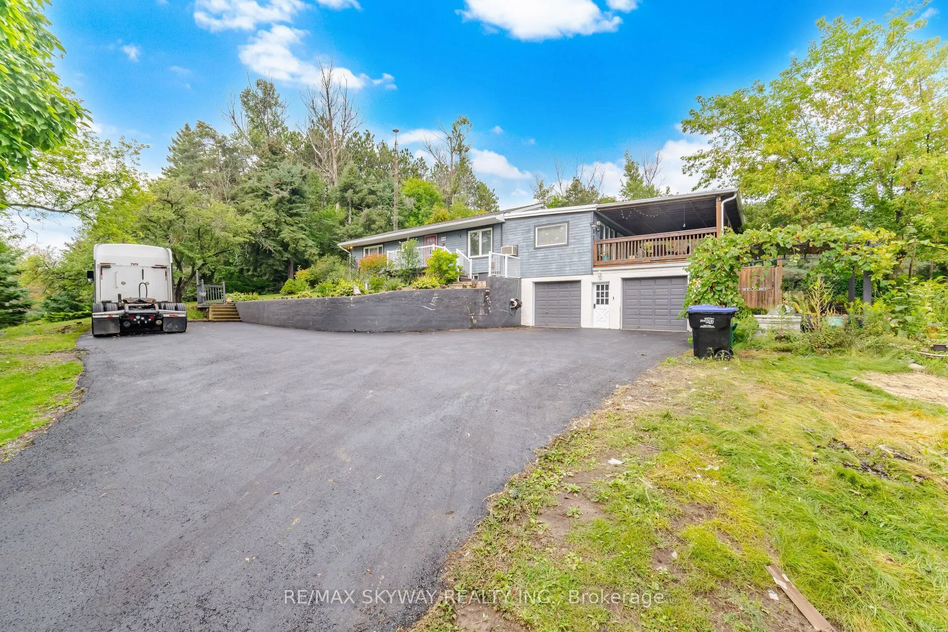 9476 Highway 9