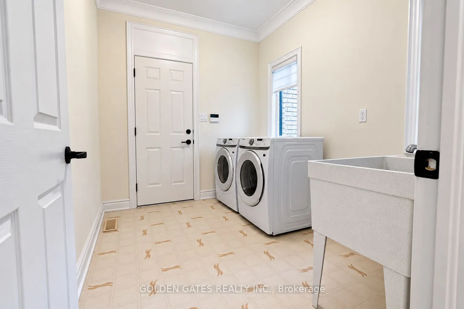 83 Elgin Street