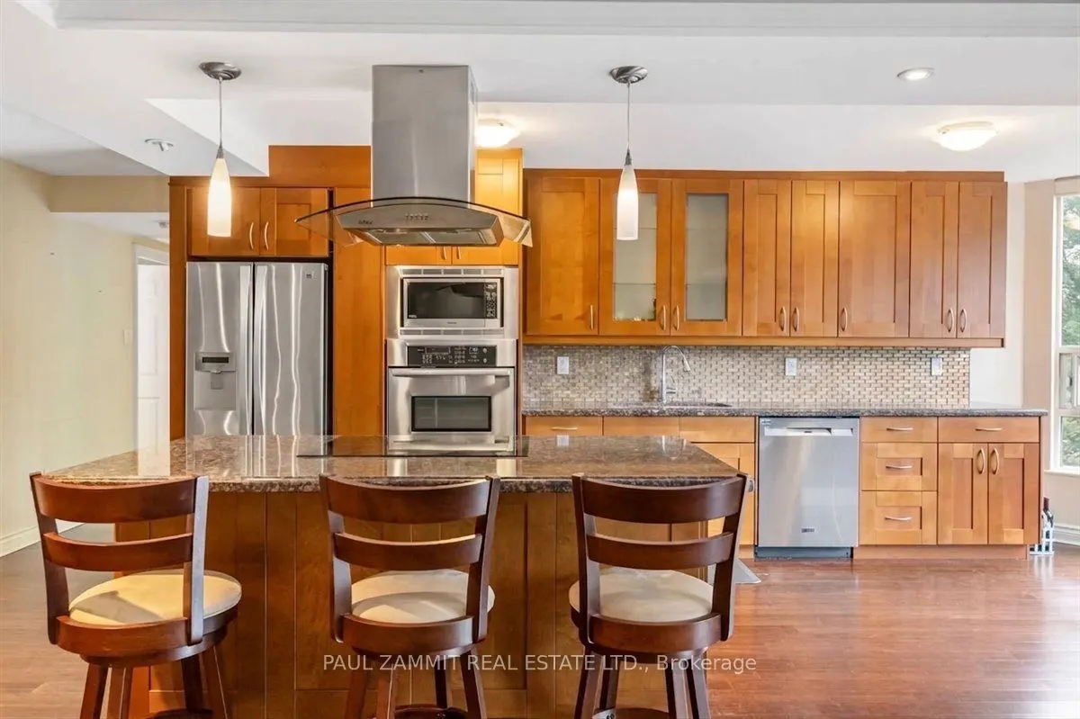 7905 Bayview Avenue #323