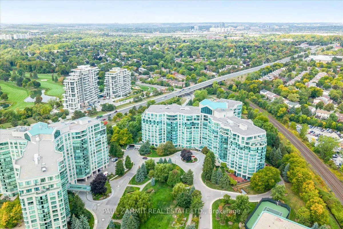 7905 Bayview Avenue #323