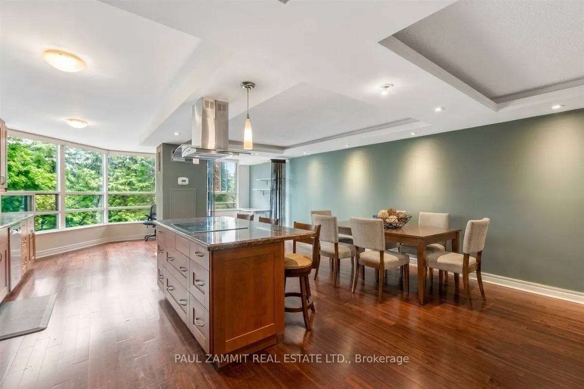 7905 Bayview Avenue #323