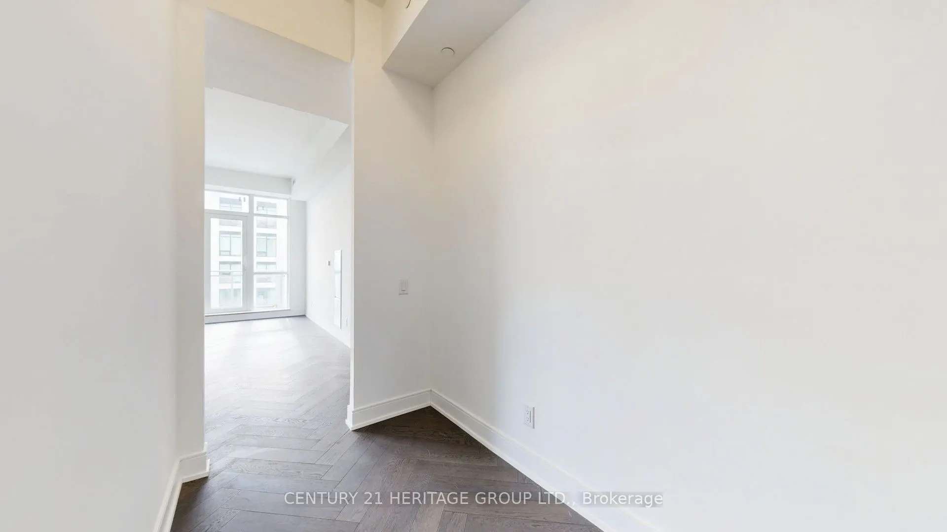8888 Yonge Street #1205
