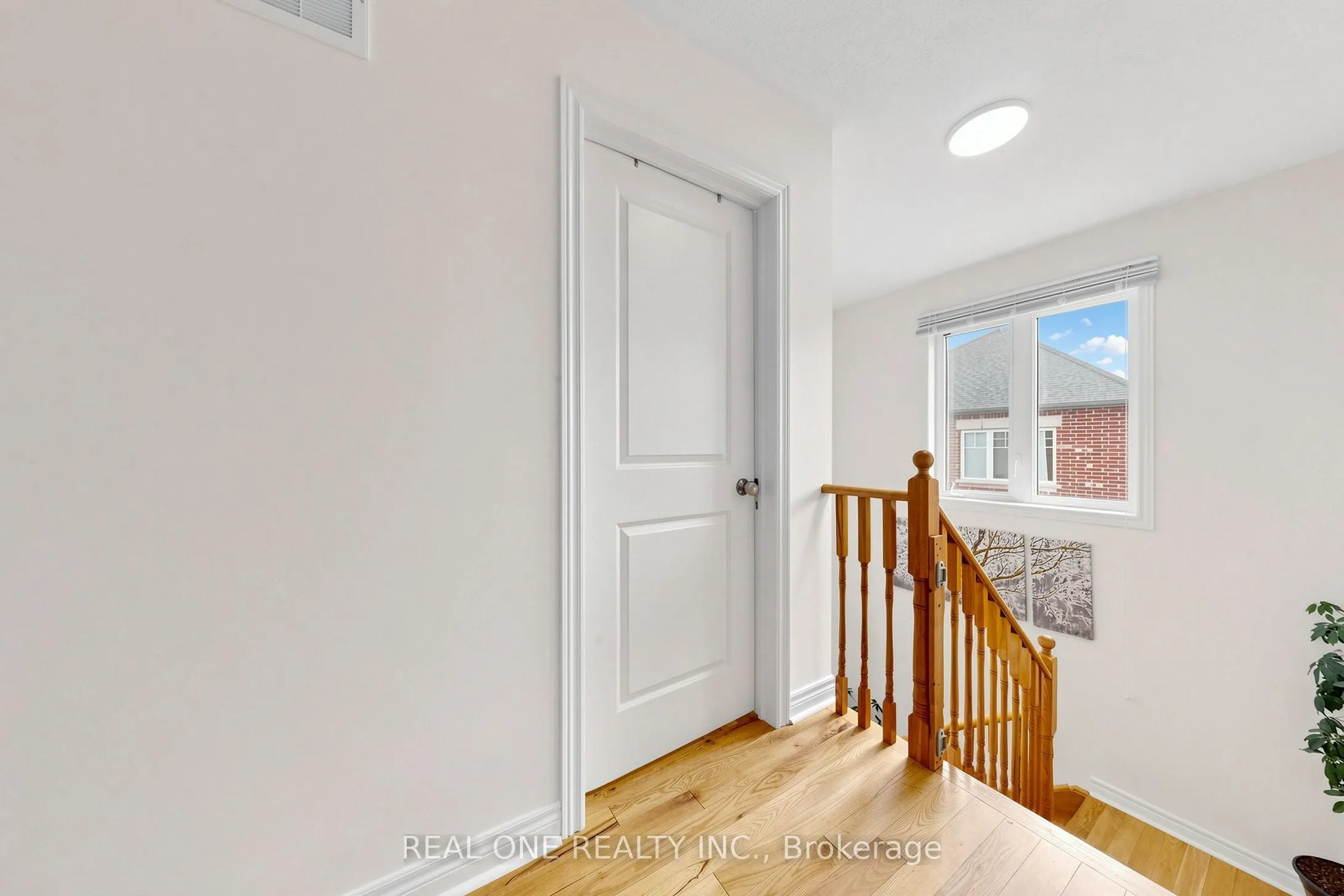 48 Lanark Street