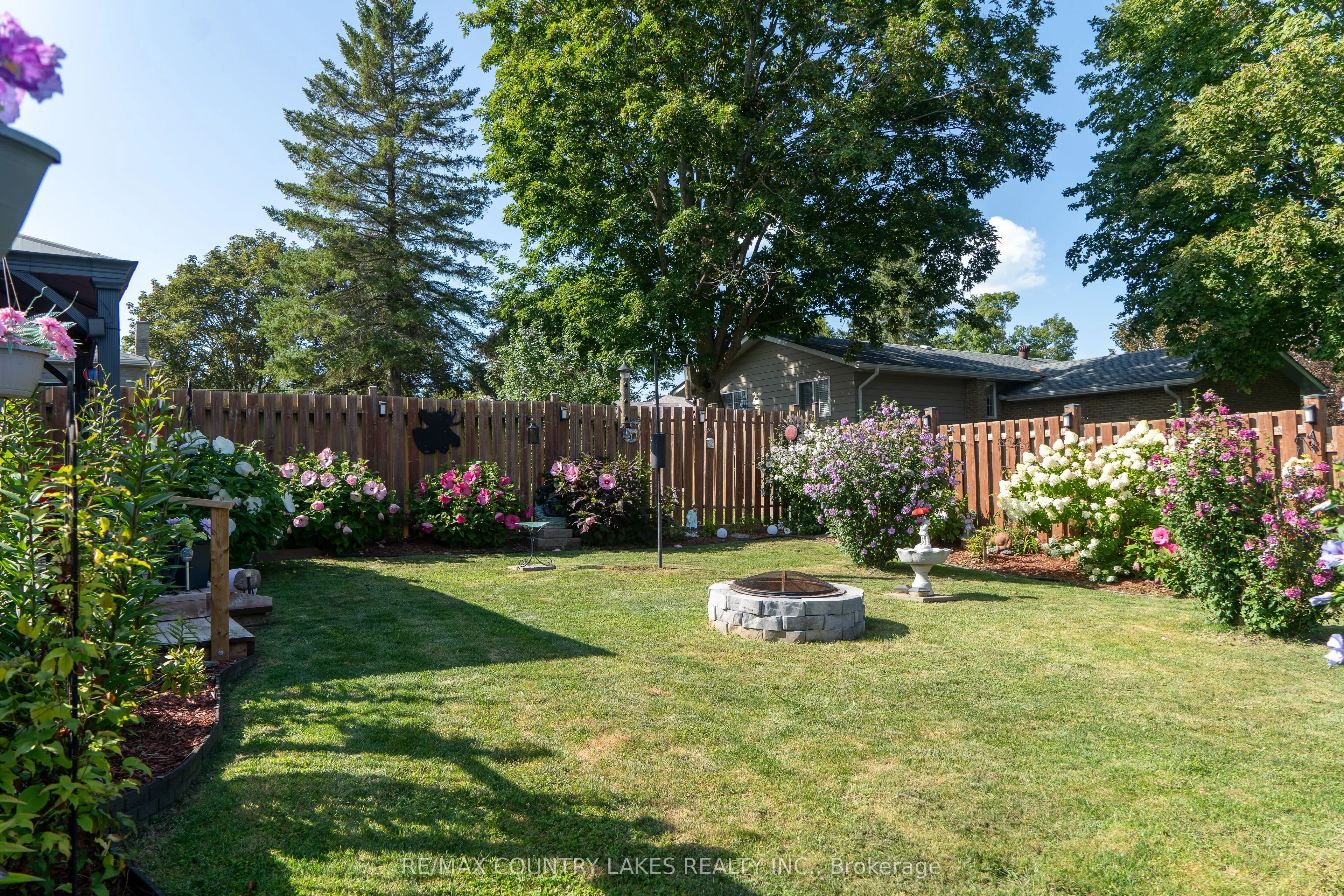 65 Beaver Ridge Drive