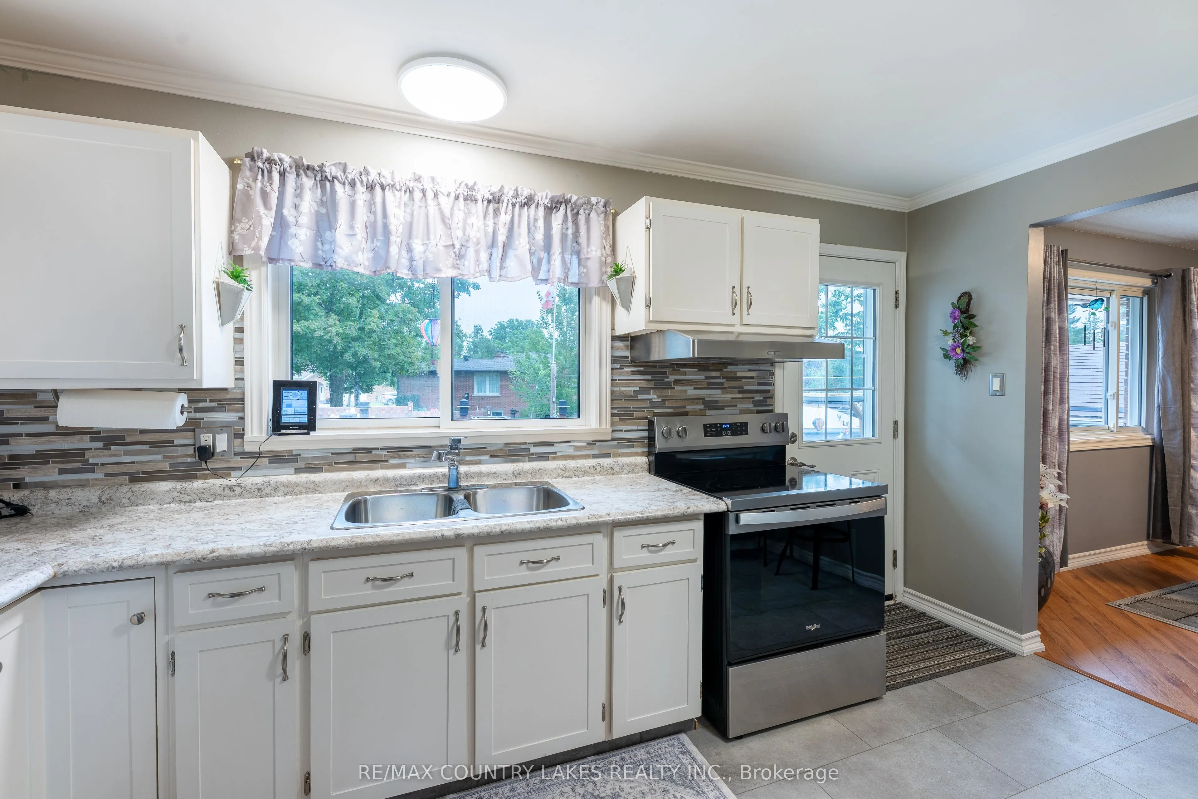 65 Beaver Ridge Drive