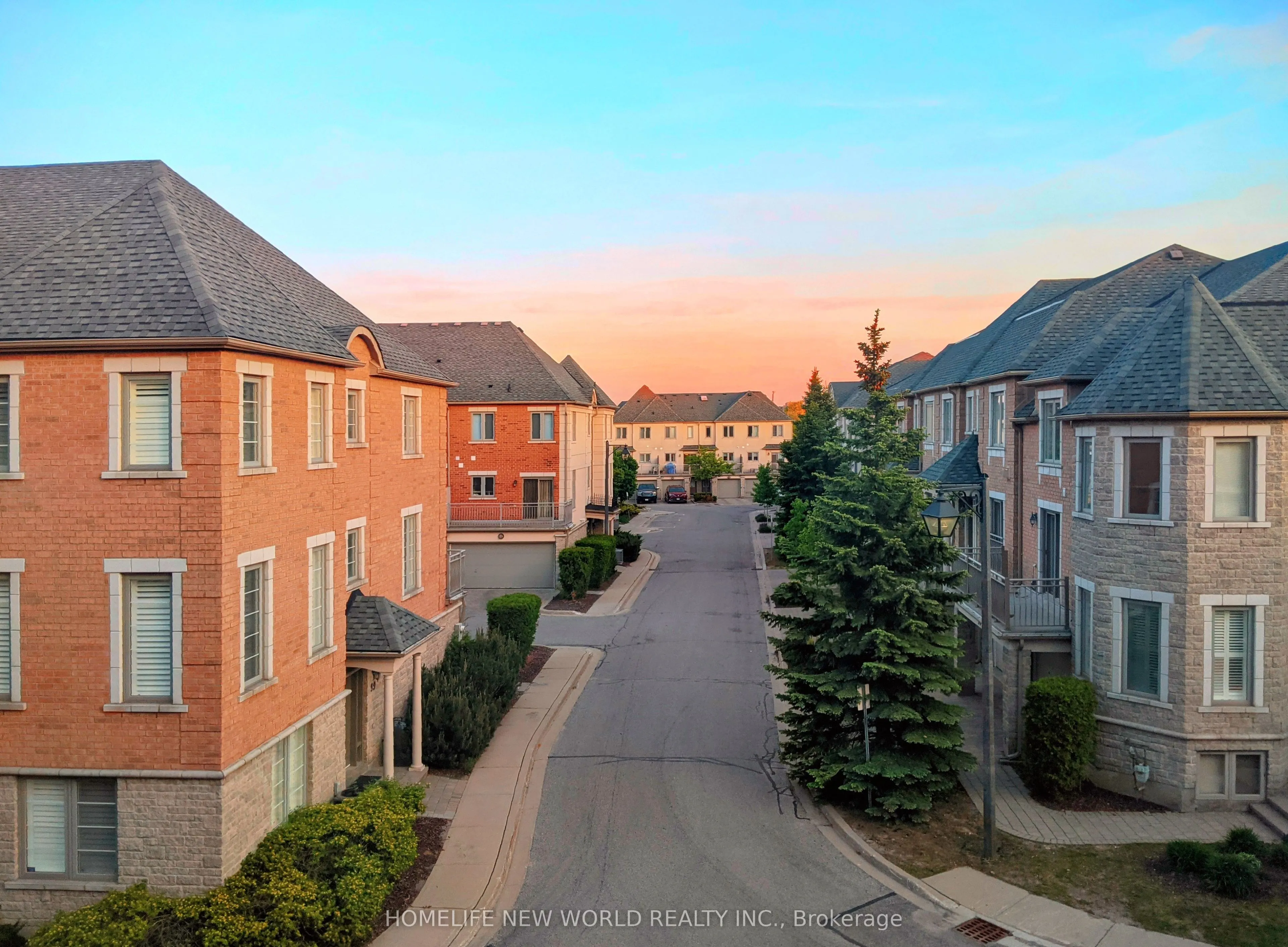 9133 Bayview Avenue #38
