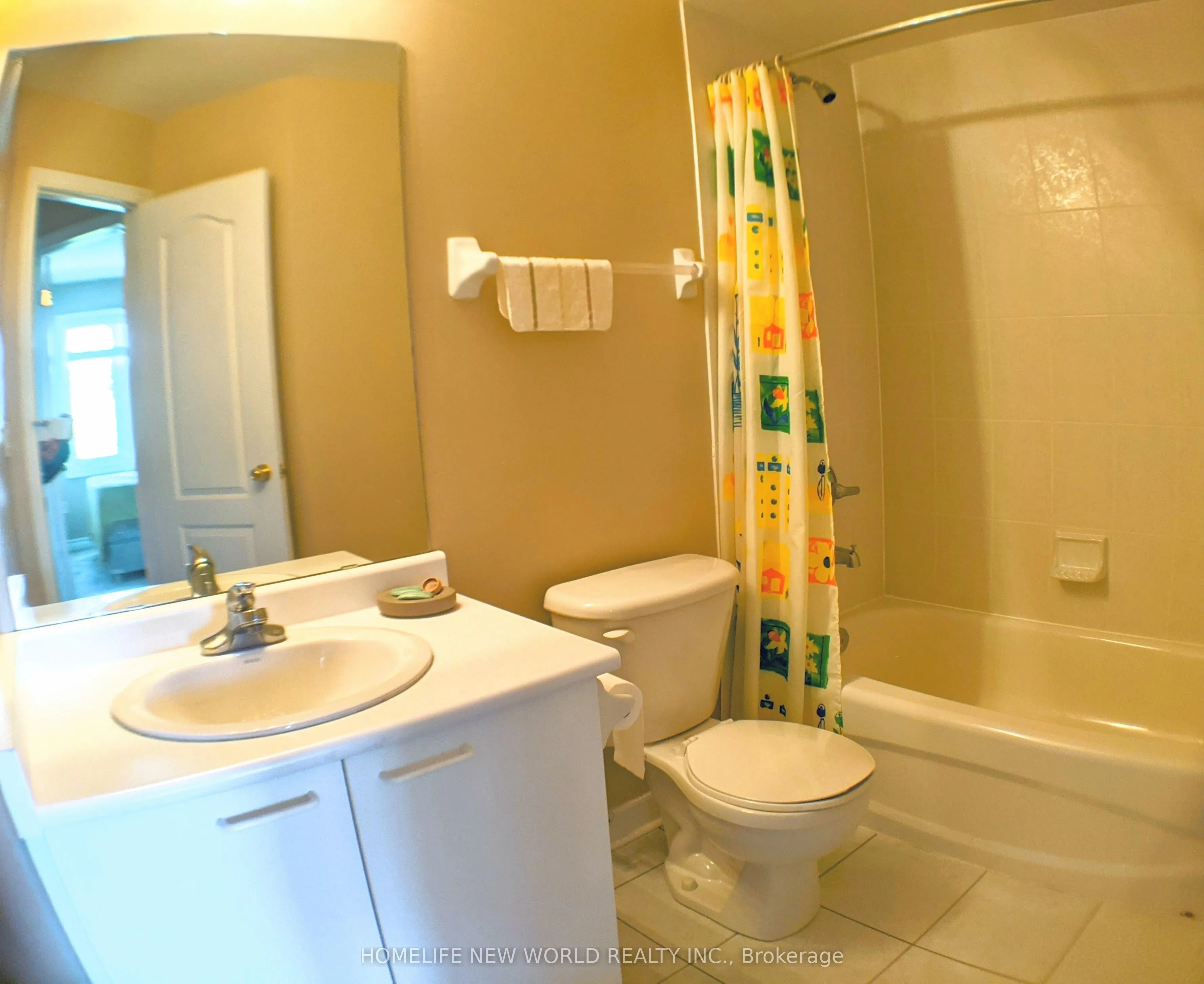9133 Bayview Avenue #38