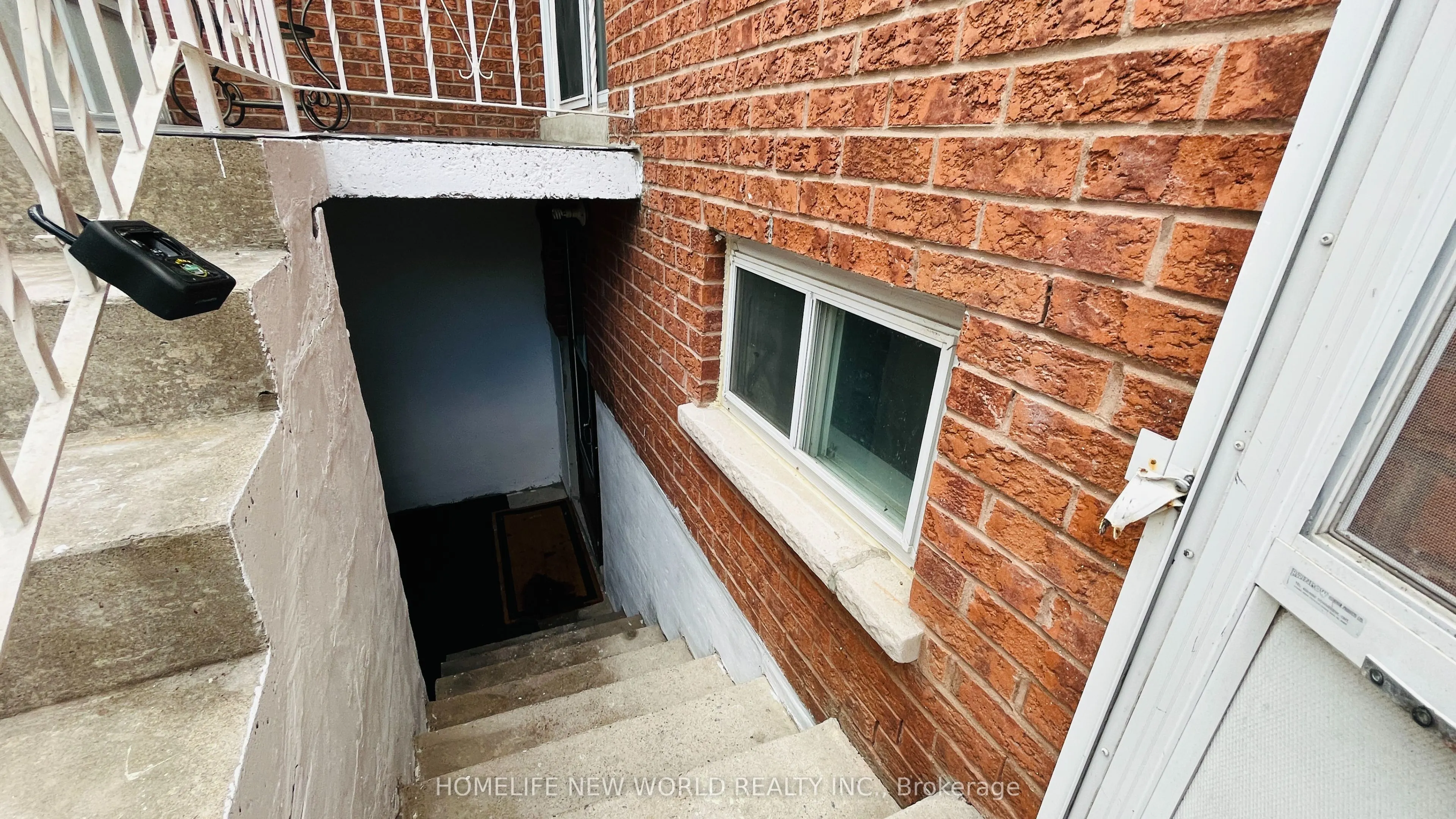38 Weldrick Road W #Lower