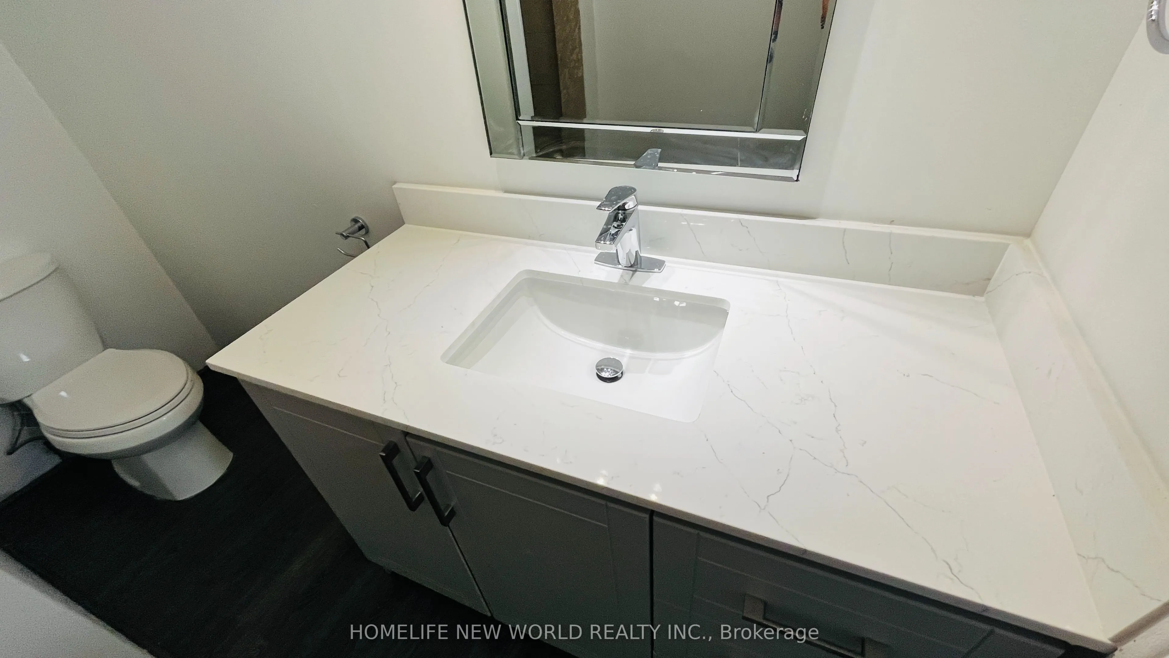 38 Weldrick Road W #Lower