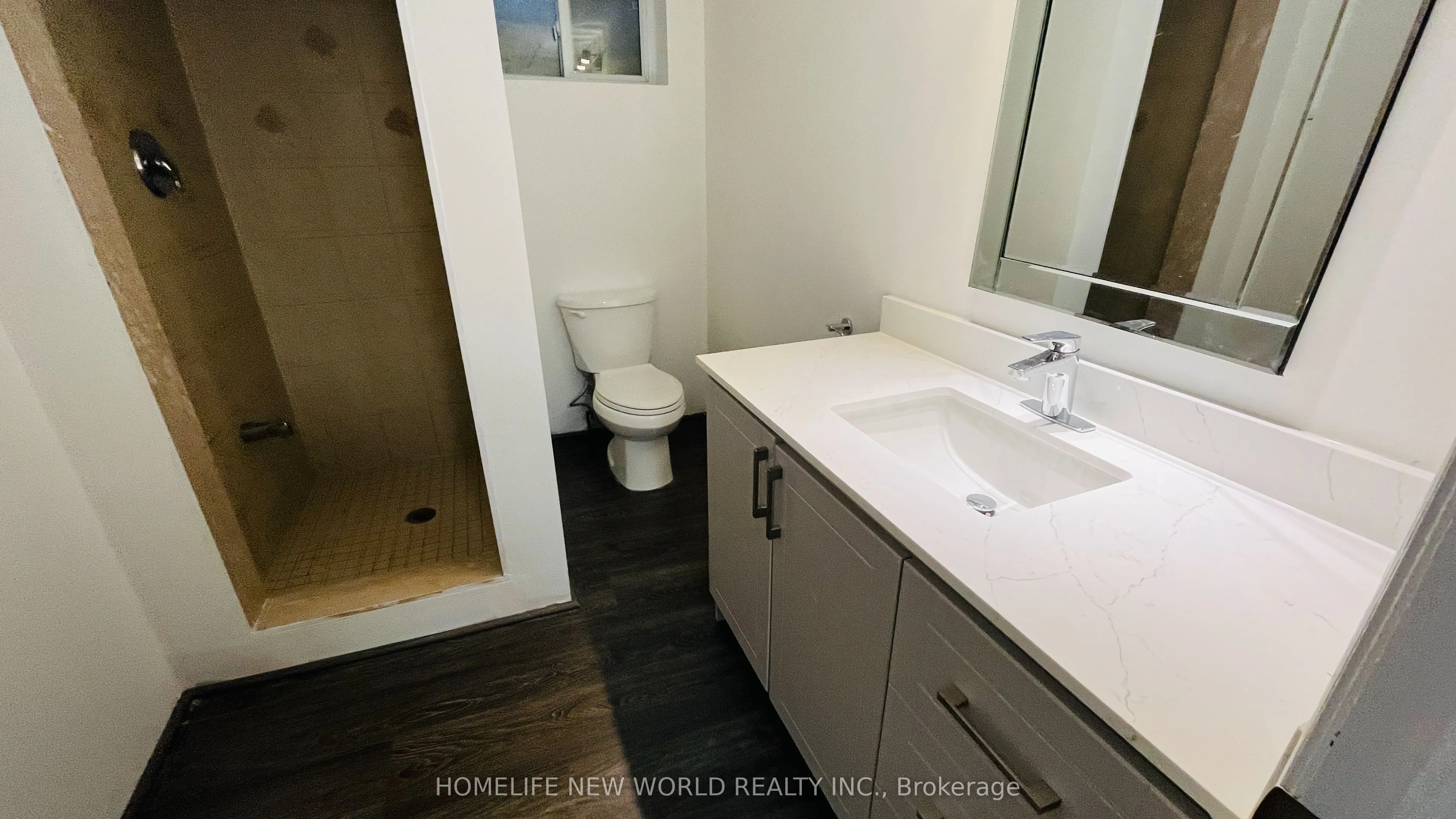 38 Weldrick Road W #Lower