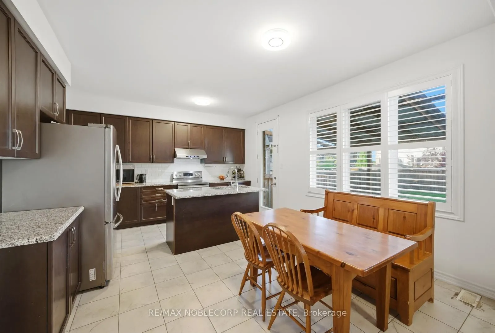 15 Gould Crescent