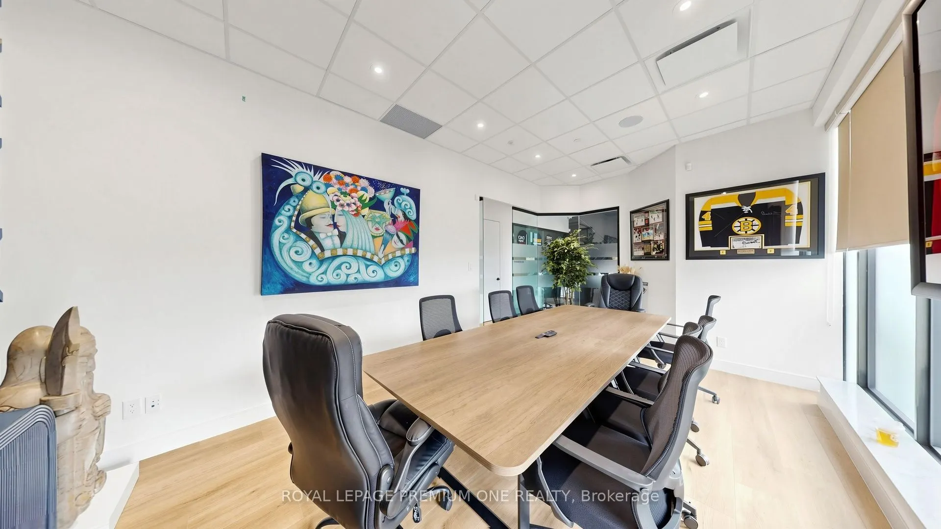 445 Edgeley Boulevard #8