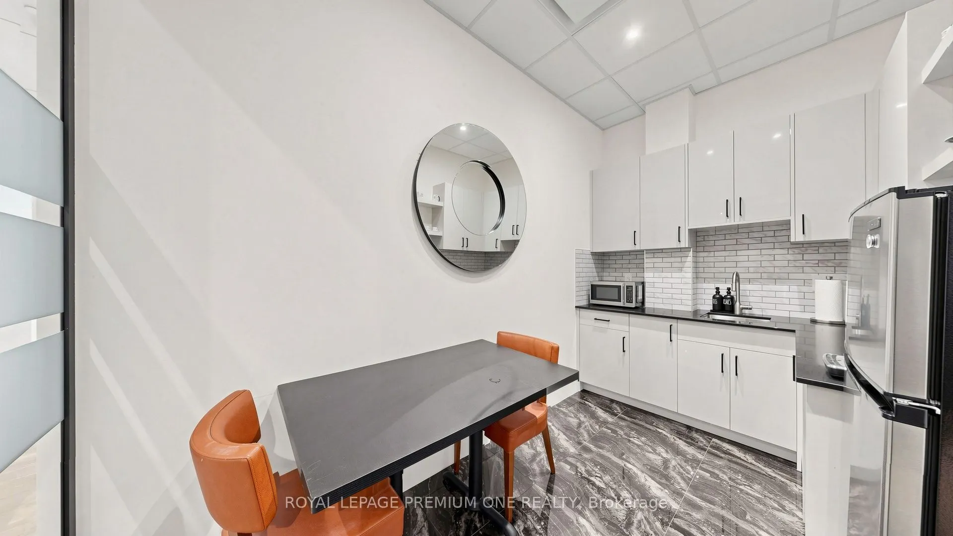 445 Edgeley Boulevard #8