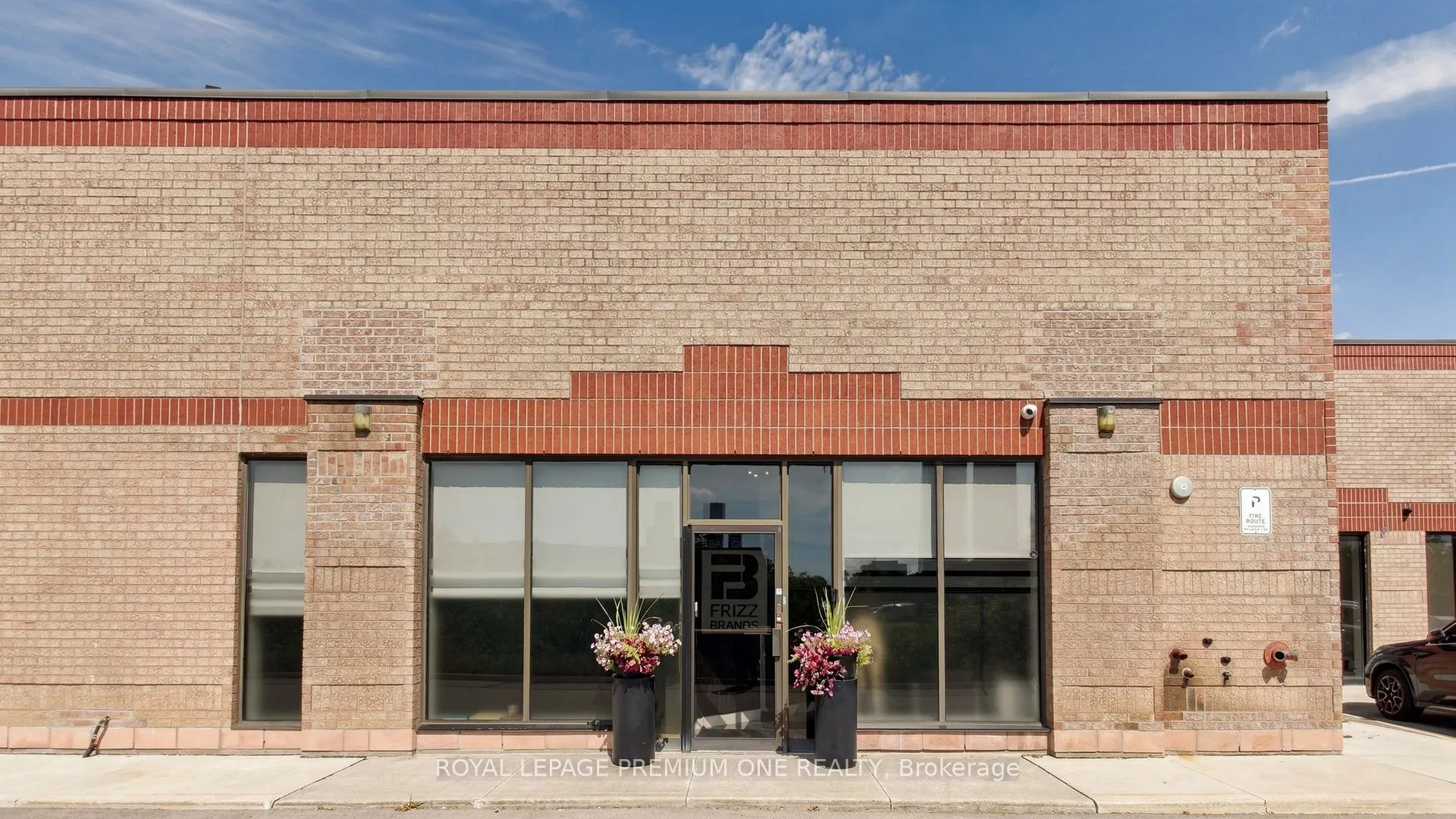 445 Edgeley Boulevard #8