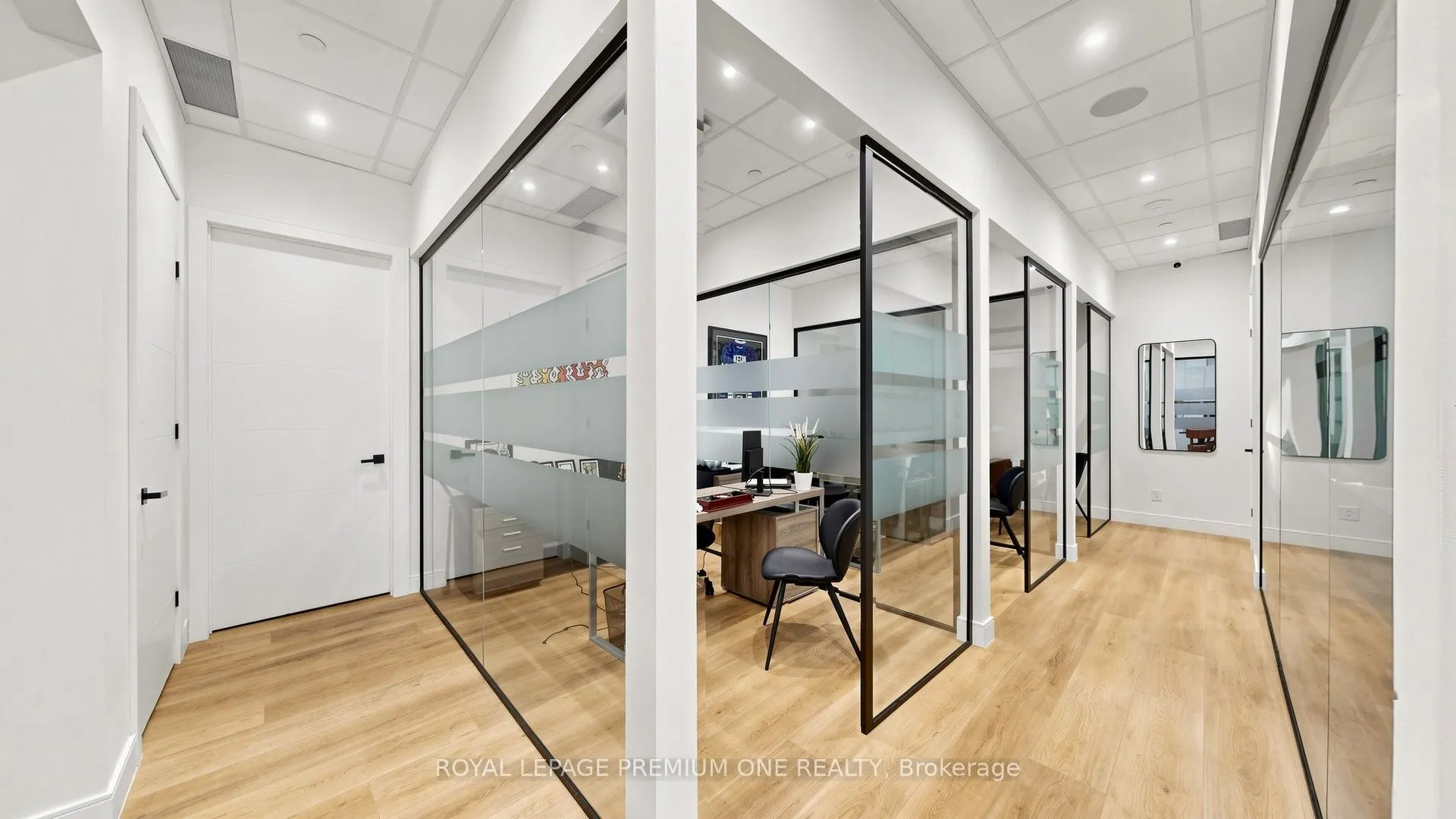 445 Edgeley Boulevard #8