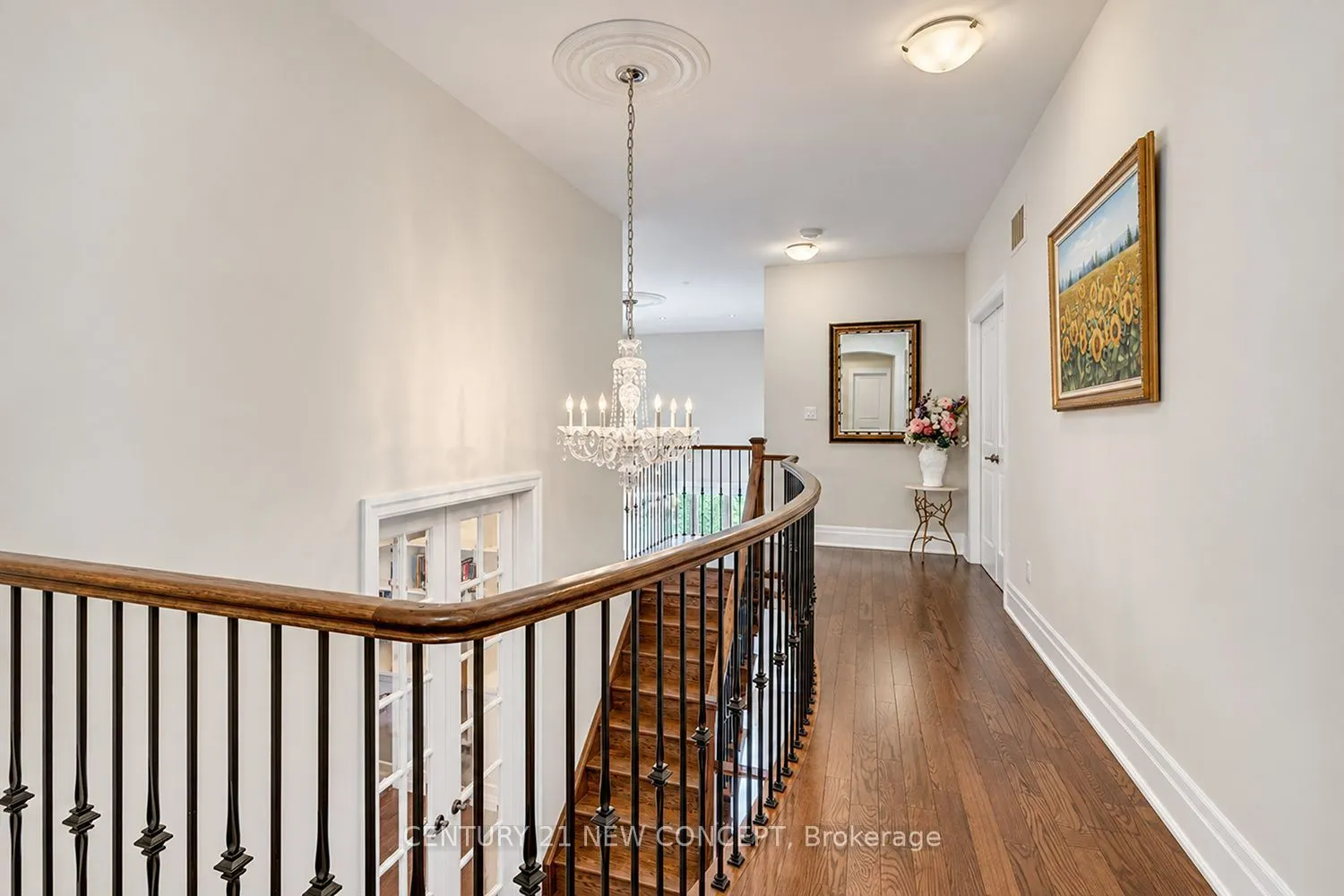 104 Burns Boulevard