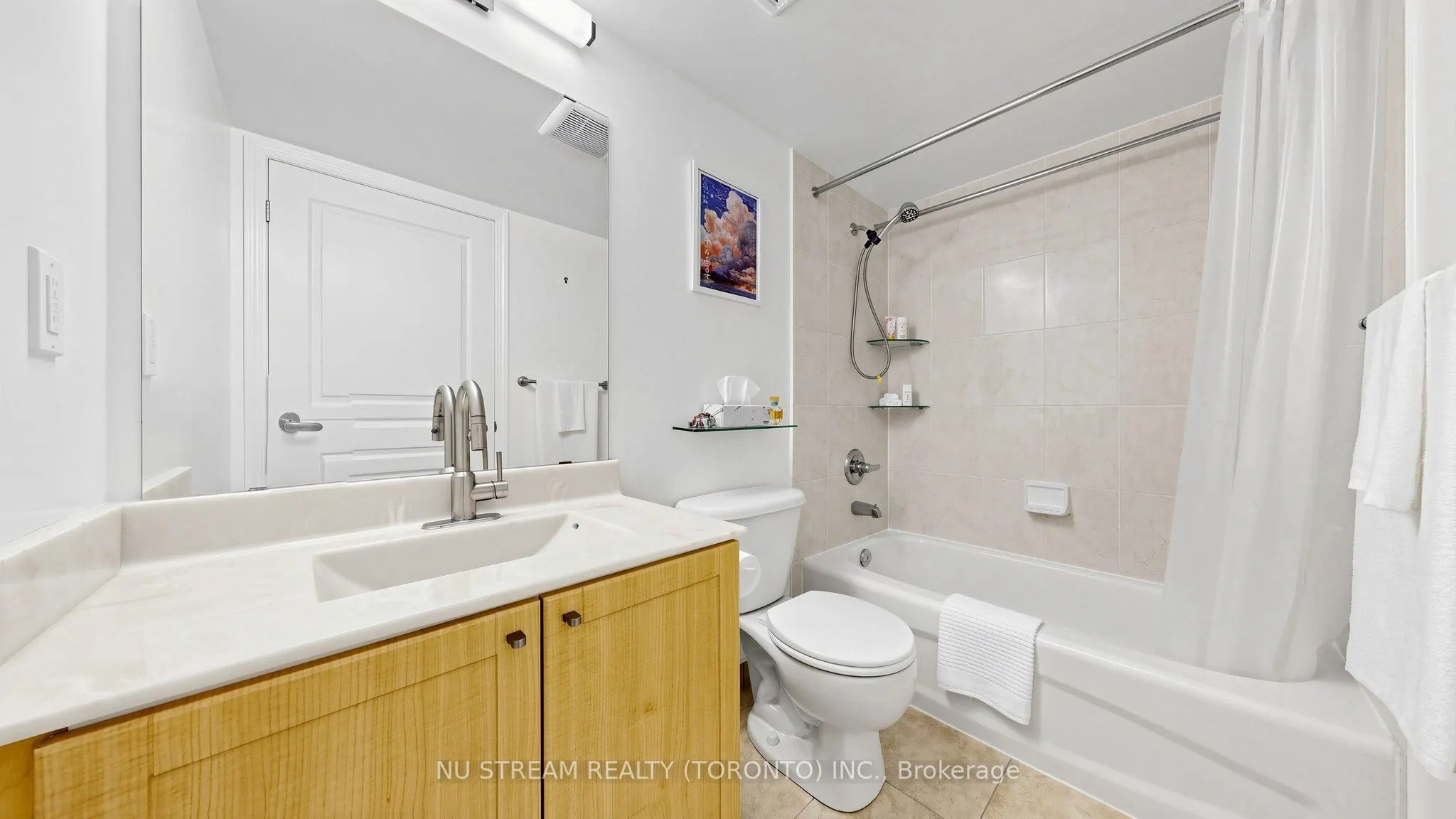 55 South Town Centre Boulevard #605