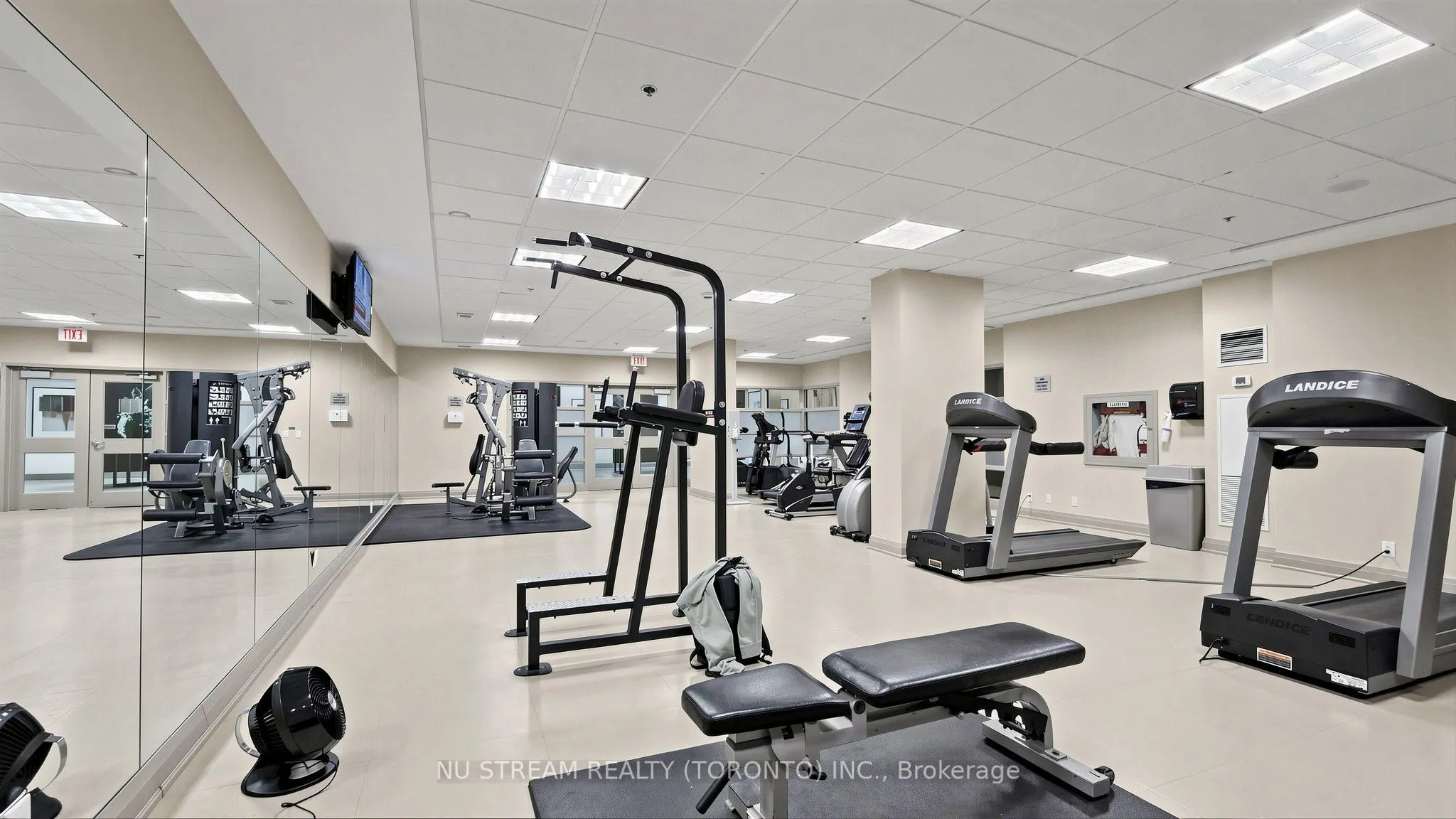55 South Town Centre Boulevard #605