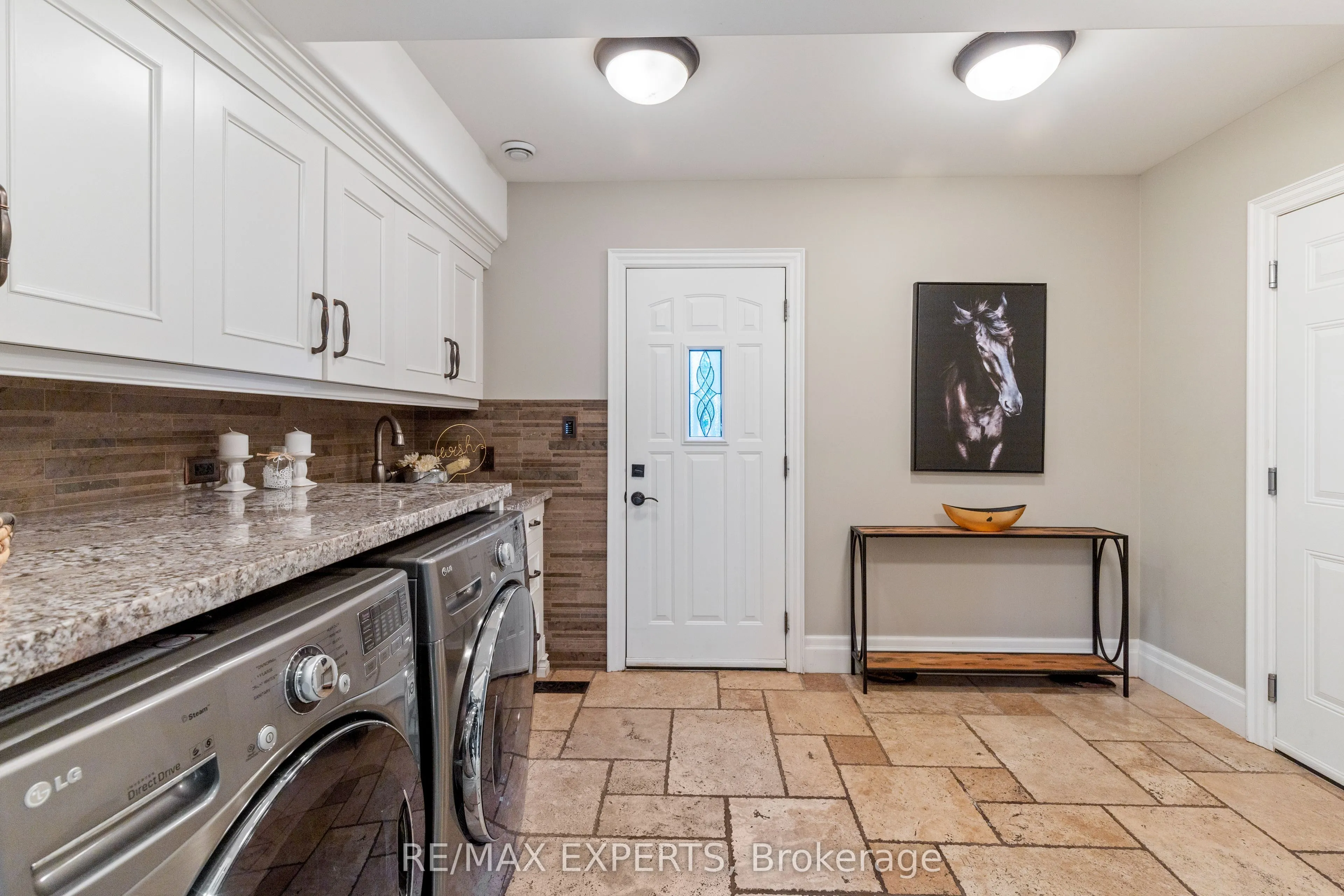 5409 25th Side Road E