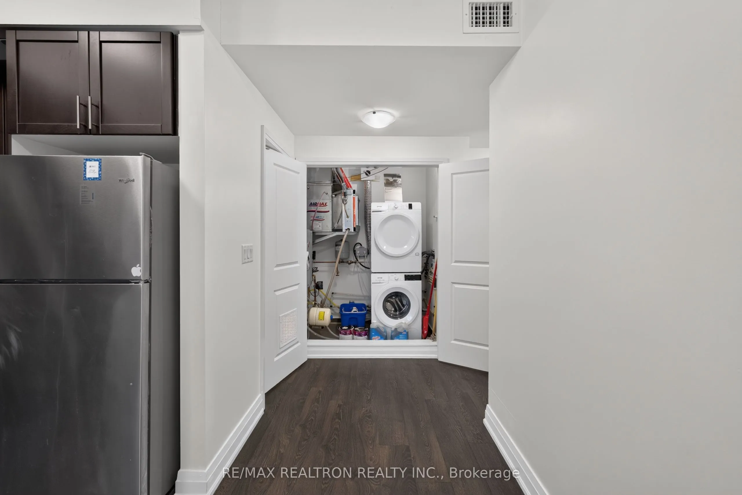 9700 Ninth Line #219
