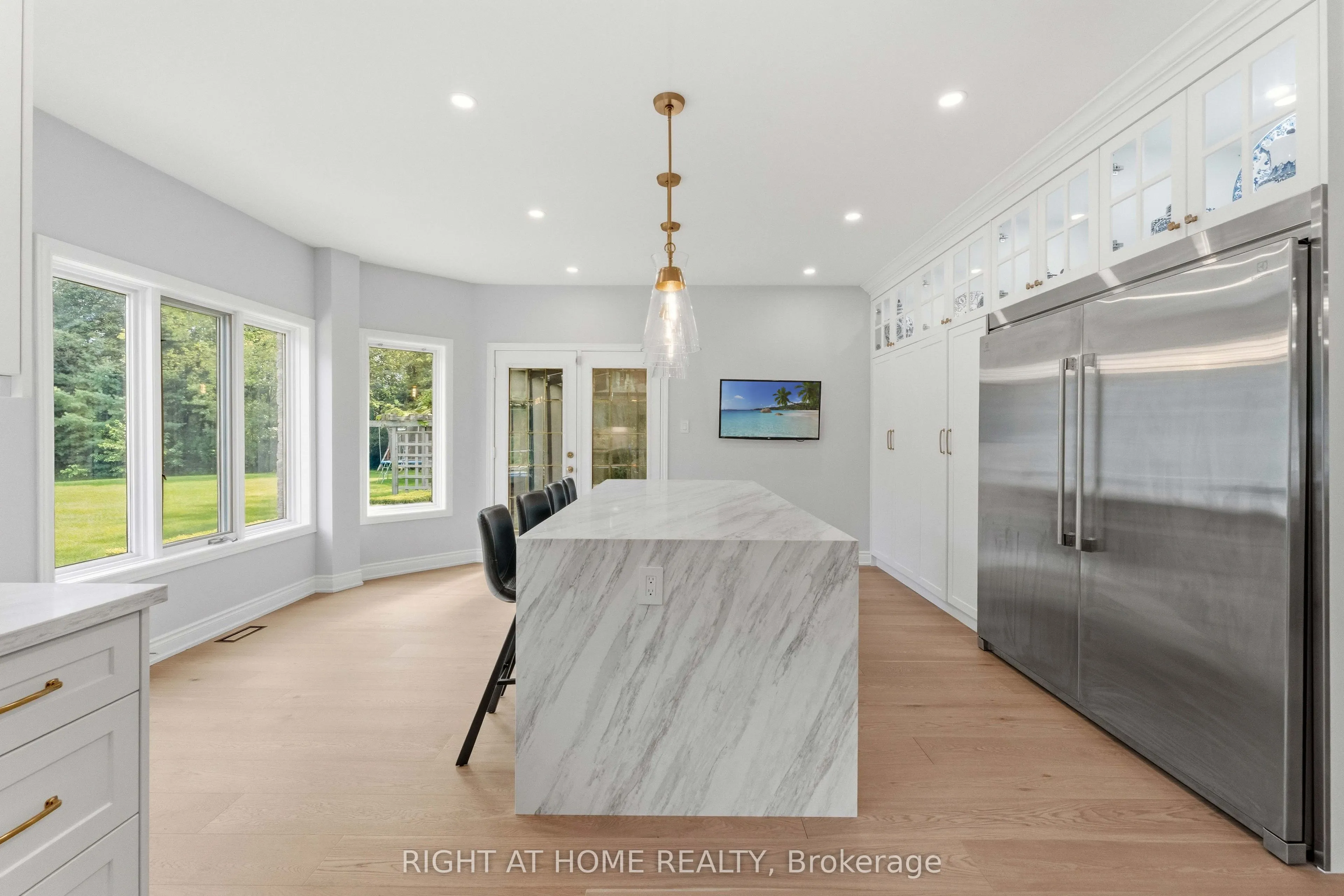 80 Edward Pottage Crescent