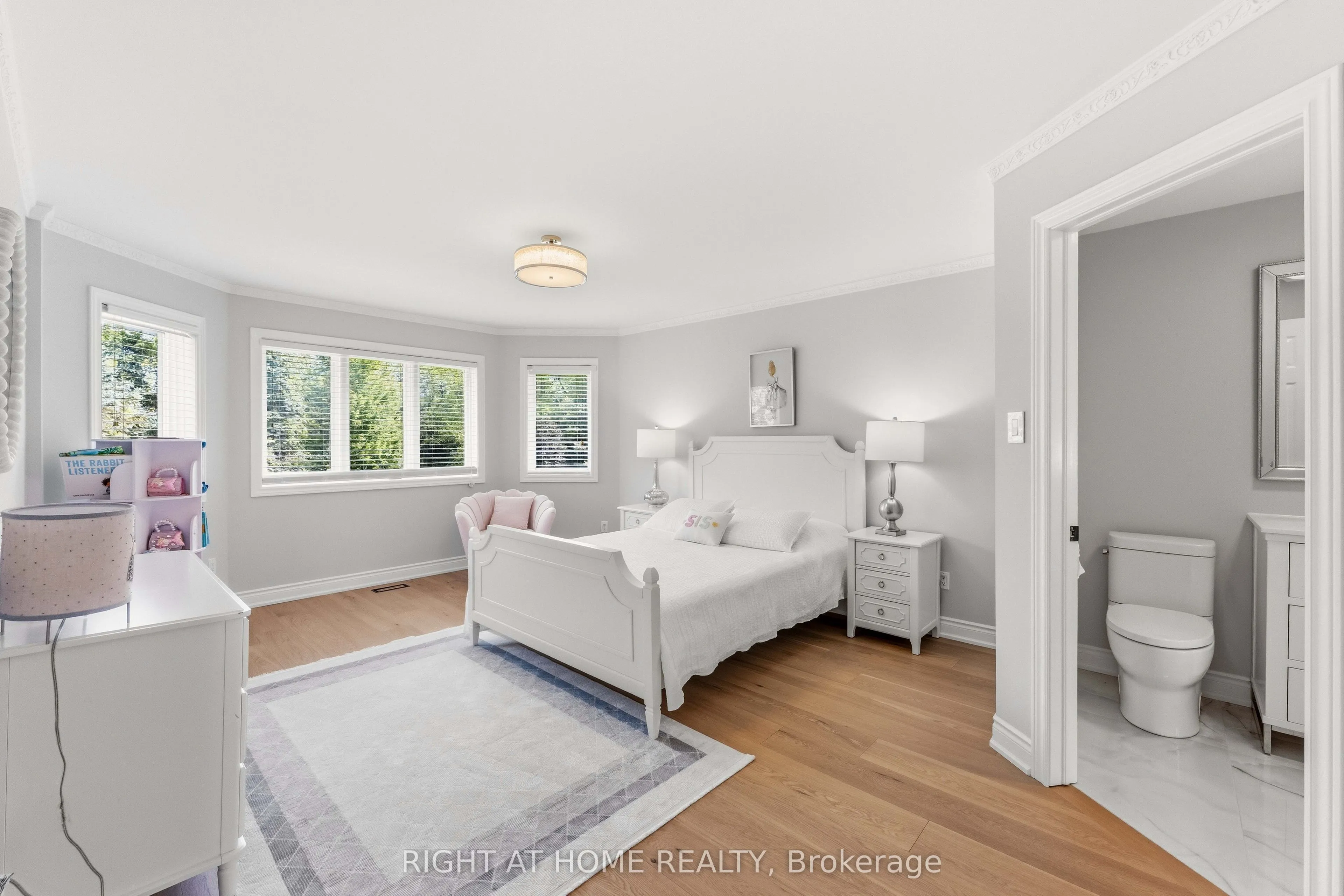 80 Edward Pottage Crescent
