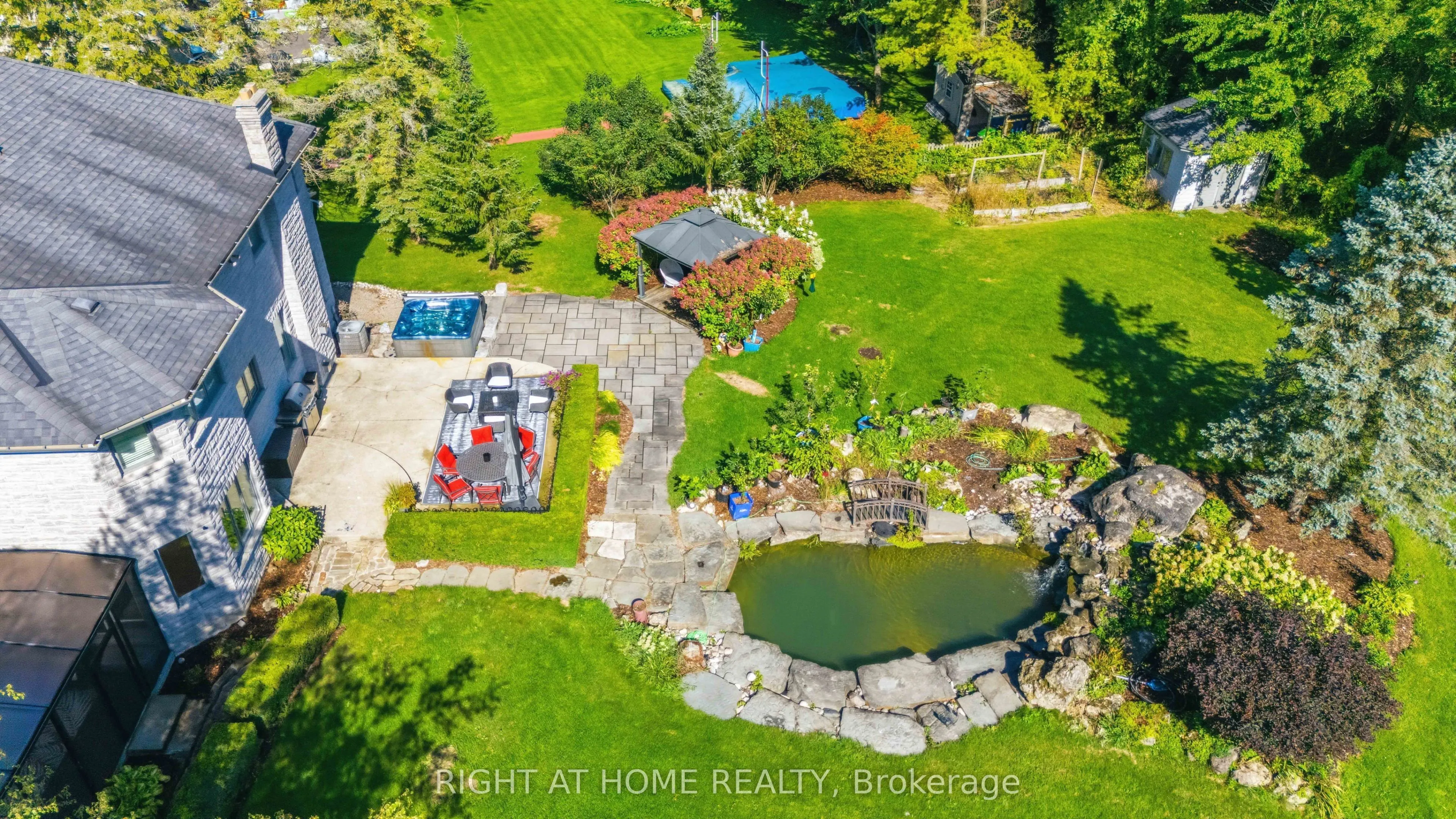 80 Edward Pottage Crescent