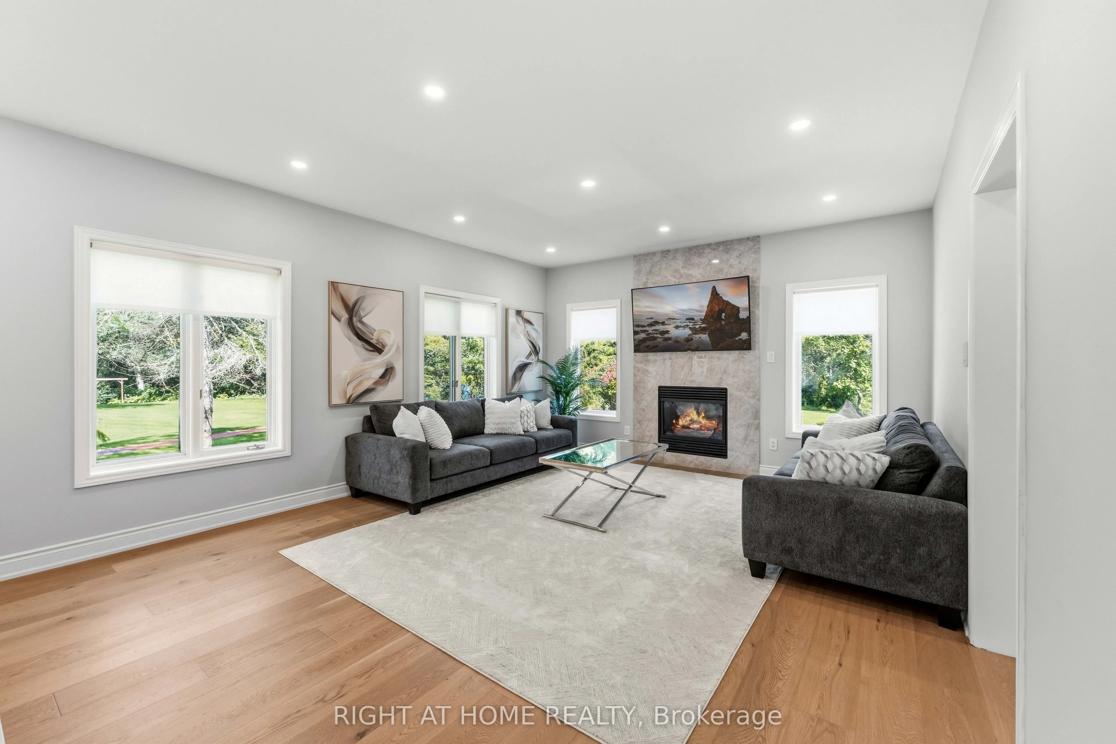 80 Edward Pottage Crescent