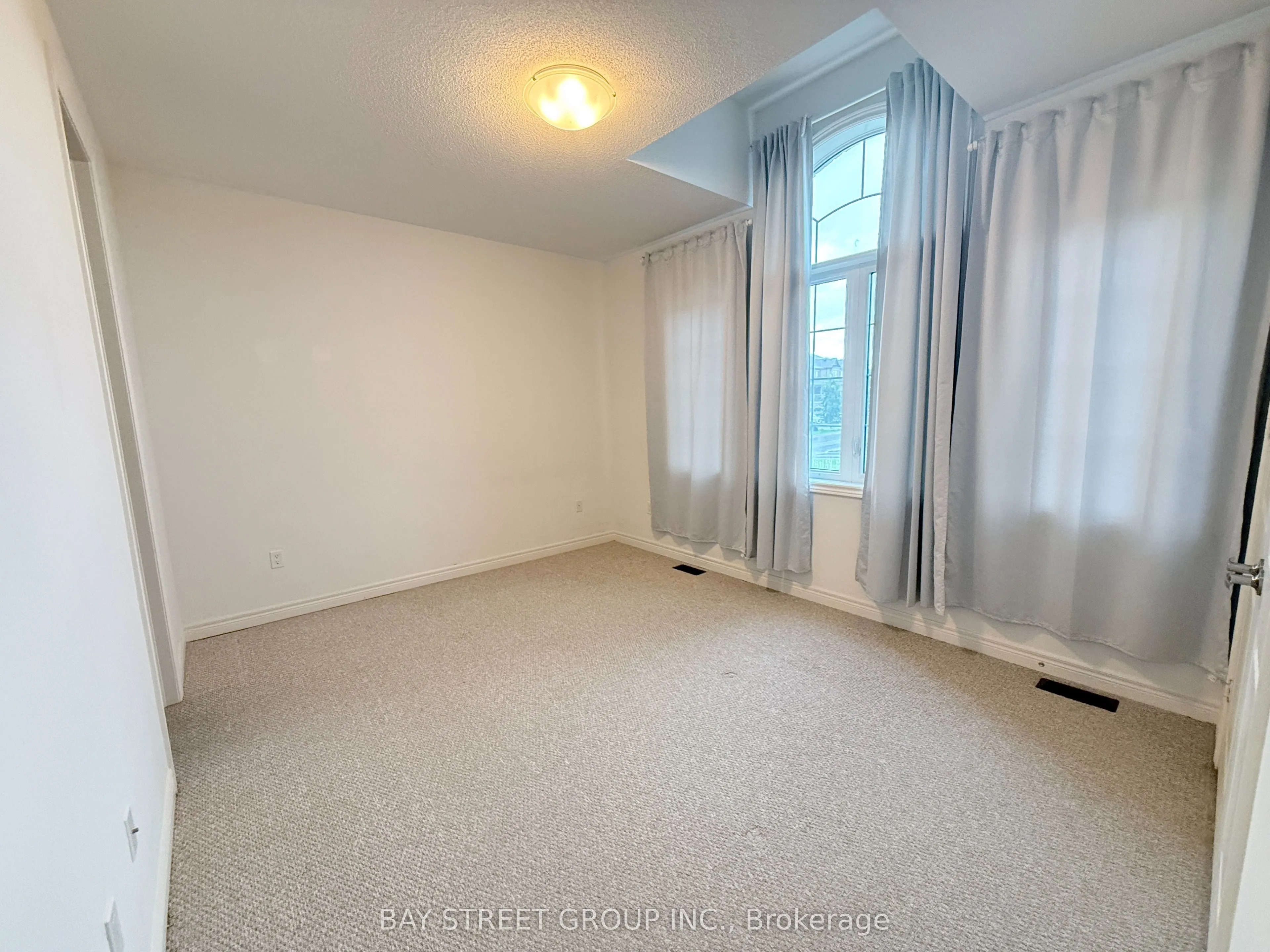 69 Tupling Street